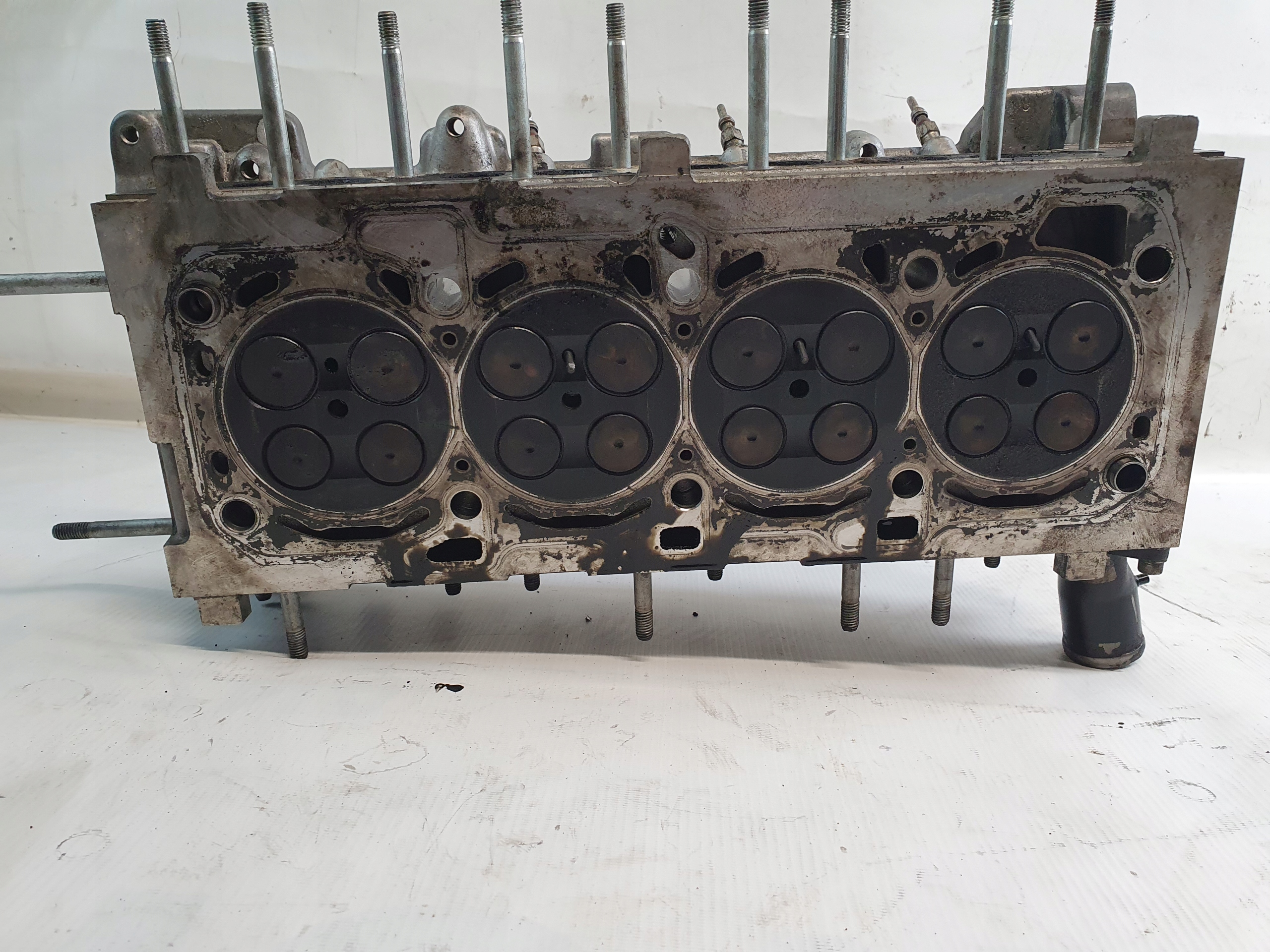 TESTATA 55565815 OPEL INSIGNIA A 2.0CDTI 2011r.