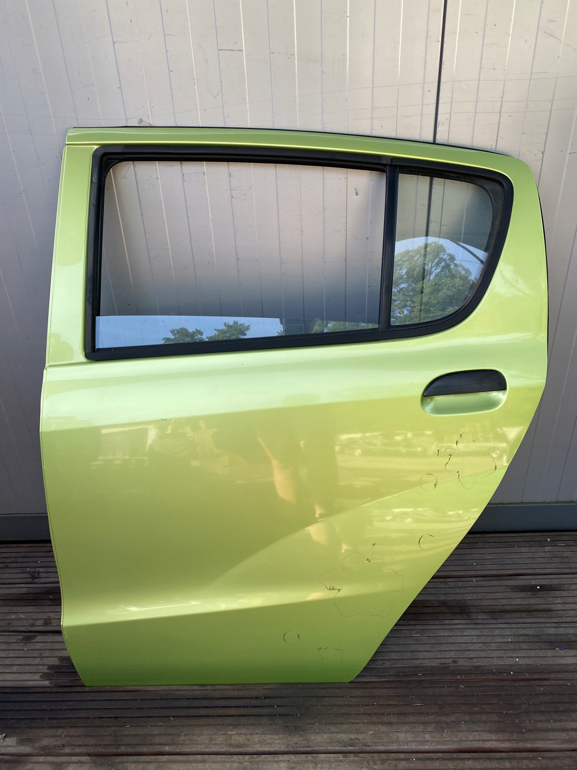 DAIHATSU CUORE complete door left rear part