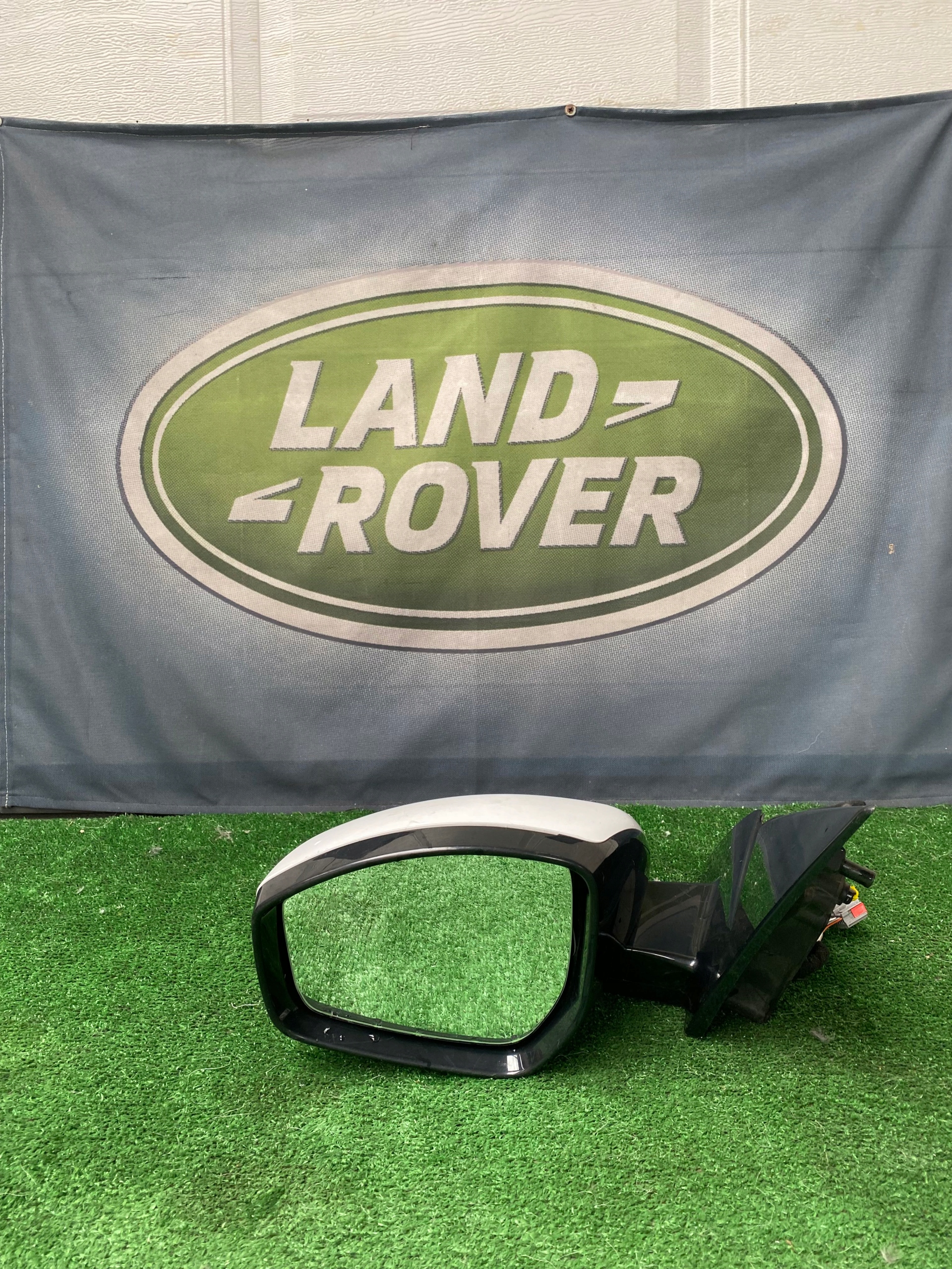 LAND ROVER DISCOVERY SPORT L550 LUSTERKO LEWE