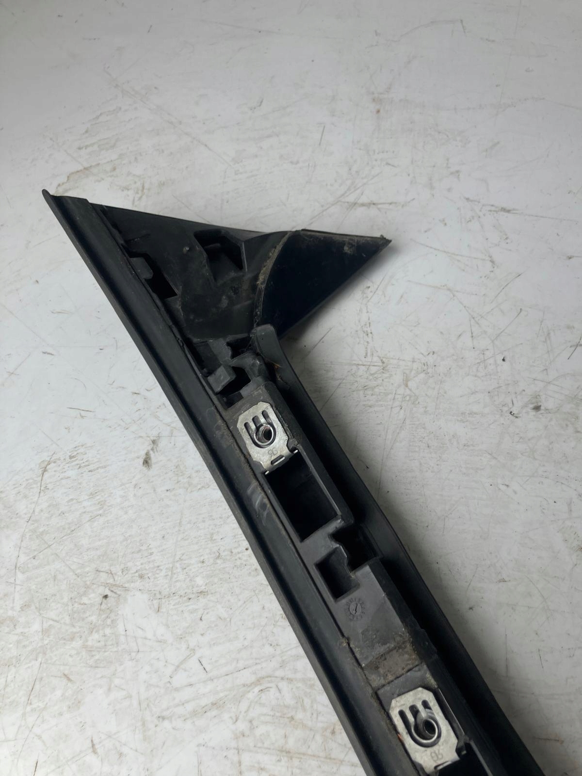 cap moulding bonnet boot C4 GRAND PICASSO II right 9801009877