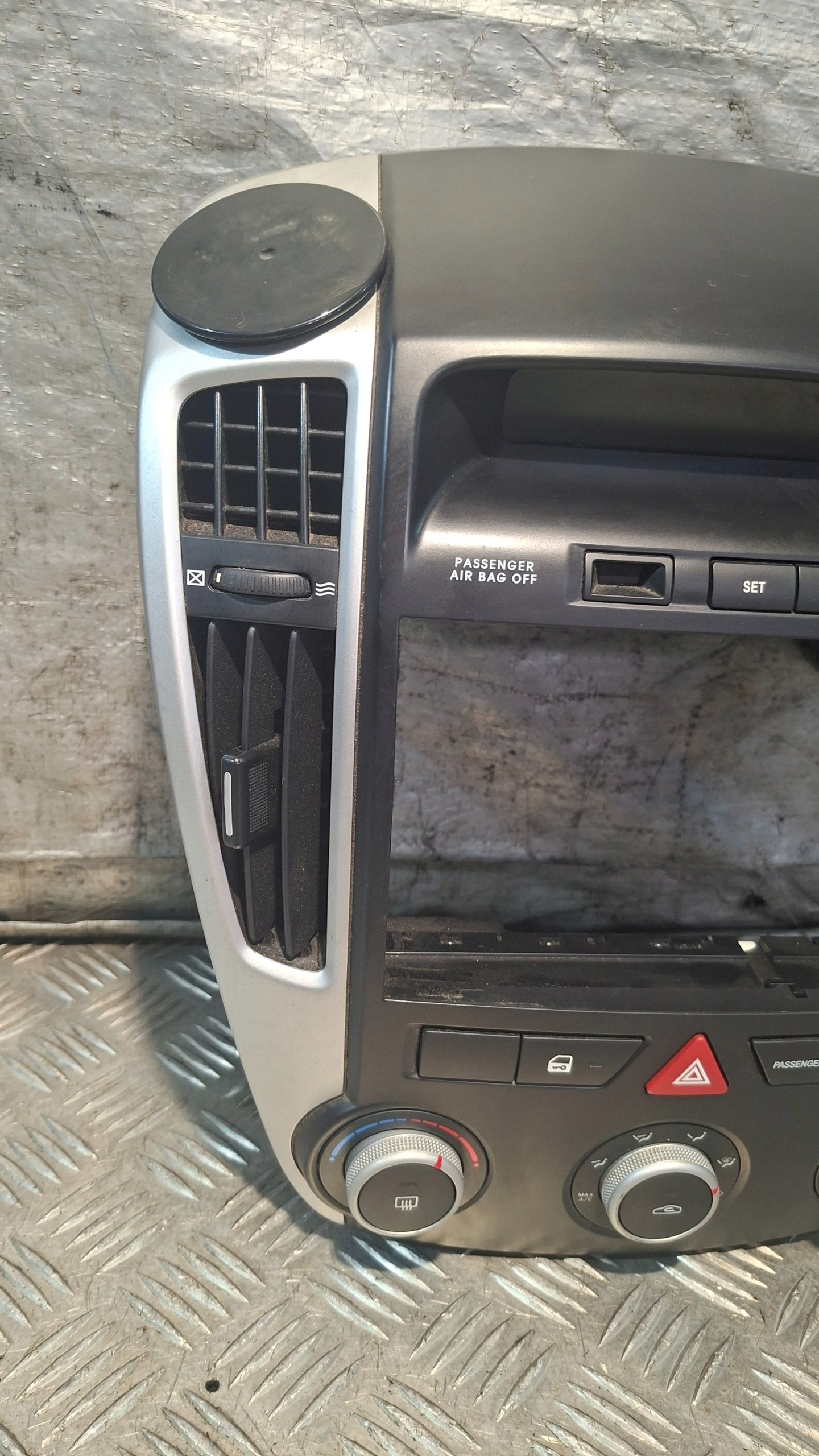 PANEL klímy klimatizácii KIA CEED a