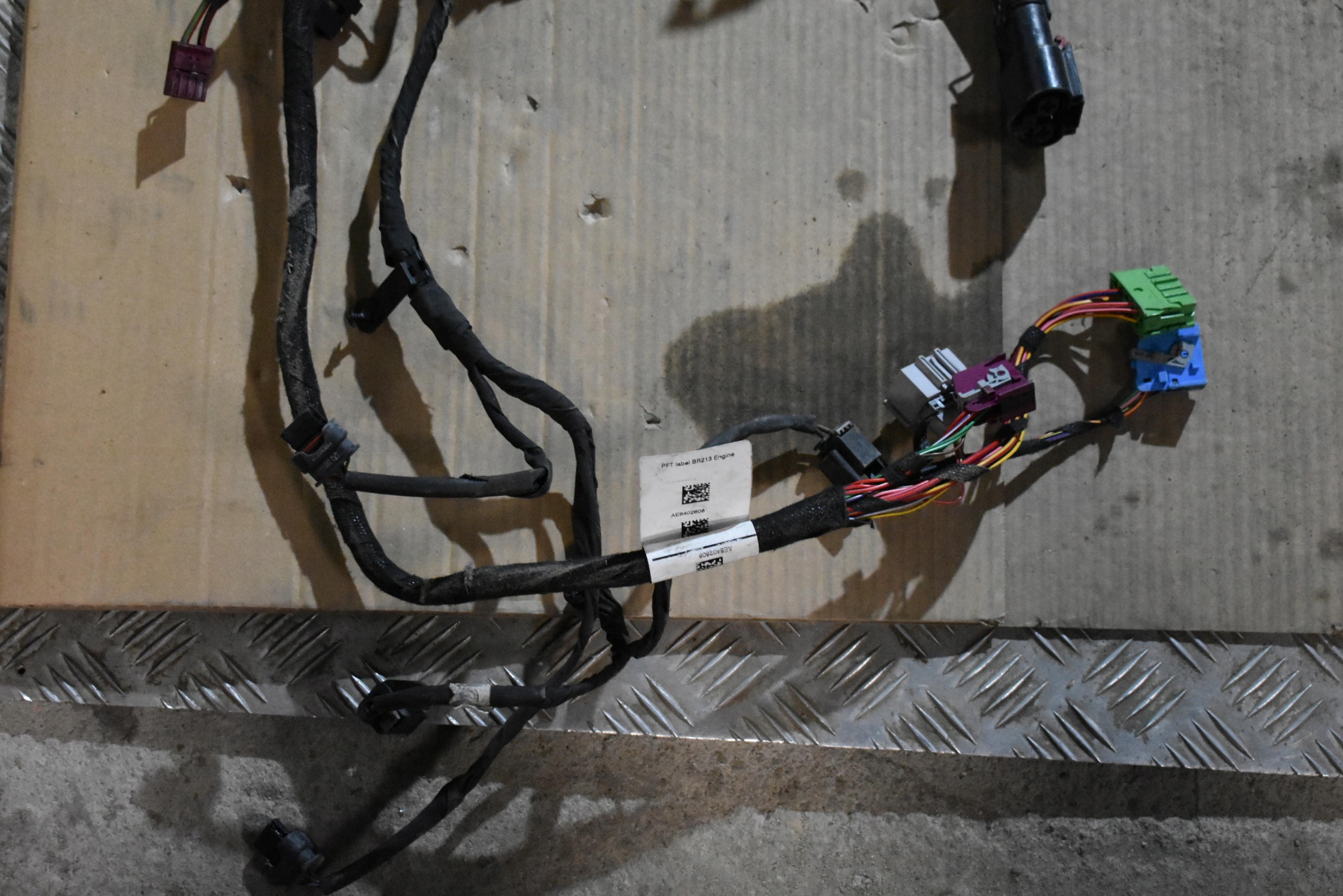 IDEALNA INSTALACJA KOMORY SILNIKA MULTIBEAM RADAR MERCEDES W290 1 Numer katalogowy części A2905408204