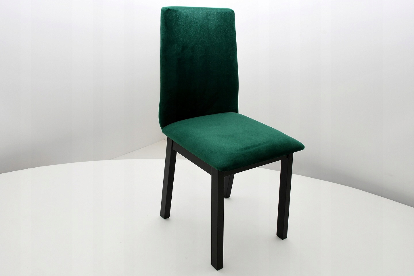 PRZEWYGODNE KRZESŁA Z ROZKŁADANYM STOŁEM OSLO Szerokość stołu 80 cm