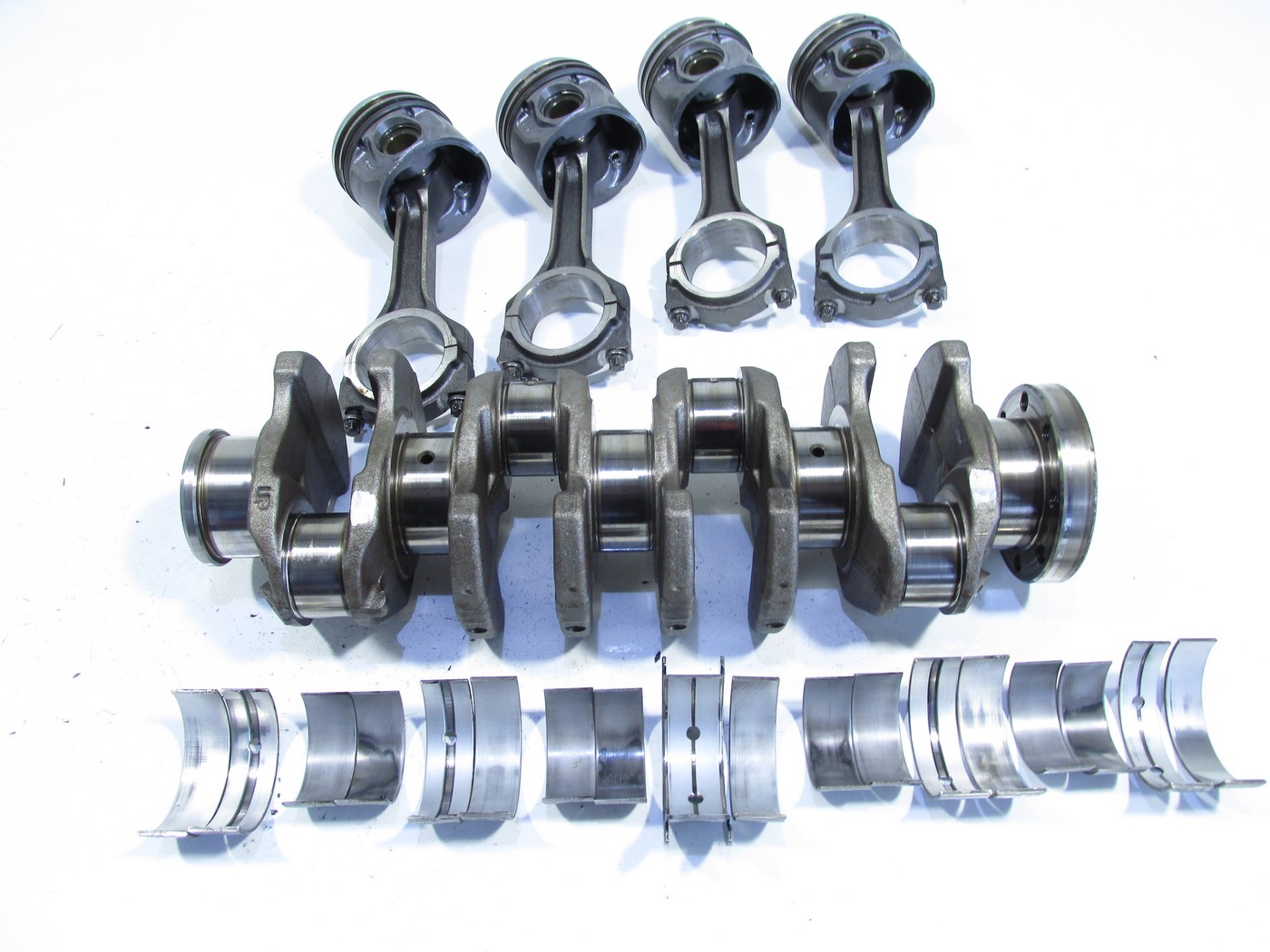 Wał korbowy tłoki korbowód ford transit 2.2 tdci