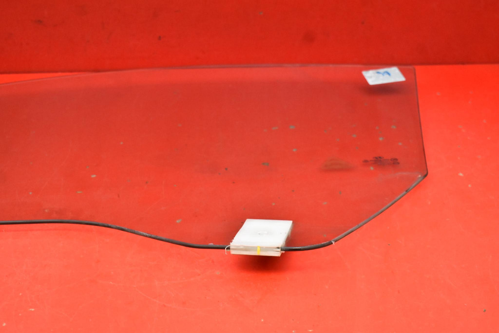 window side right front front HYUNDAI GENESIS 1 and R COUPE 08-12