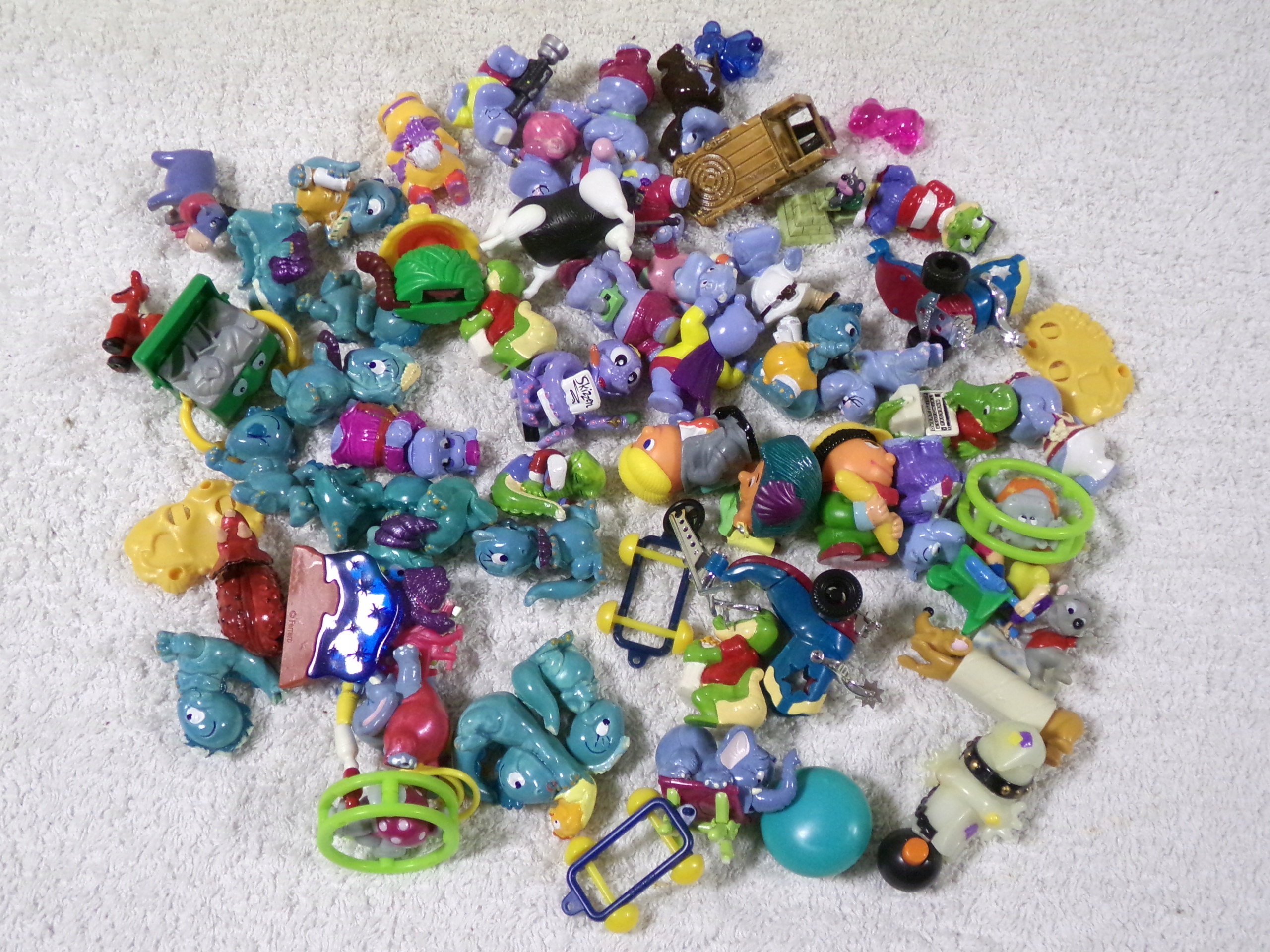 MEGA ZESTAW RÓŻNYCH MINIATUREK DLA KOLEKCJONERA