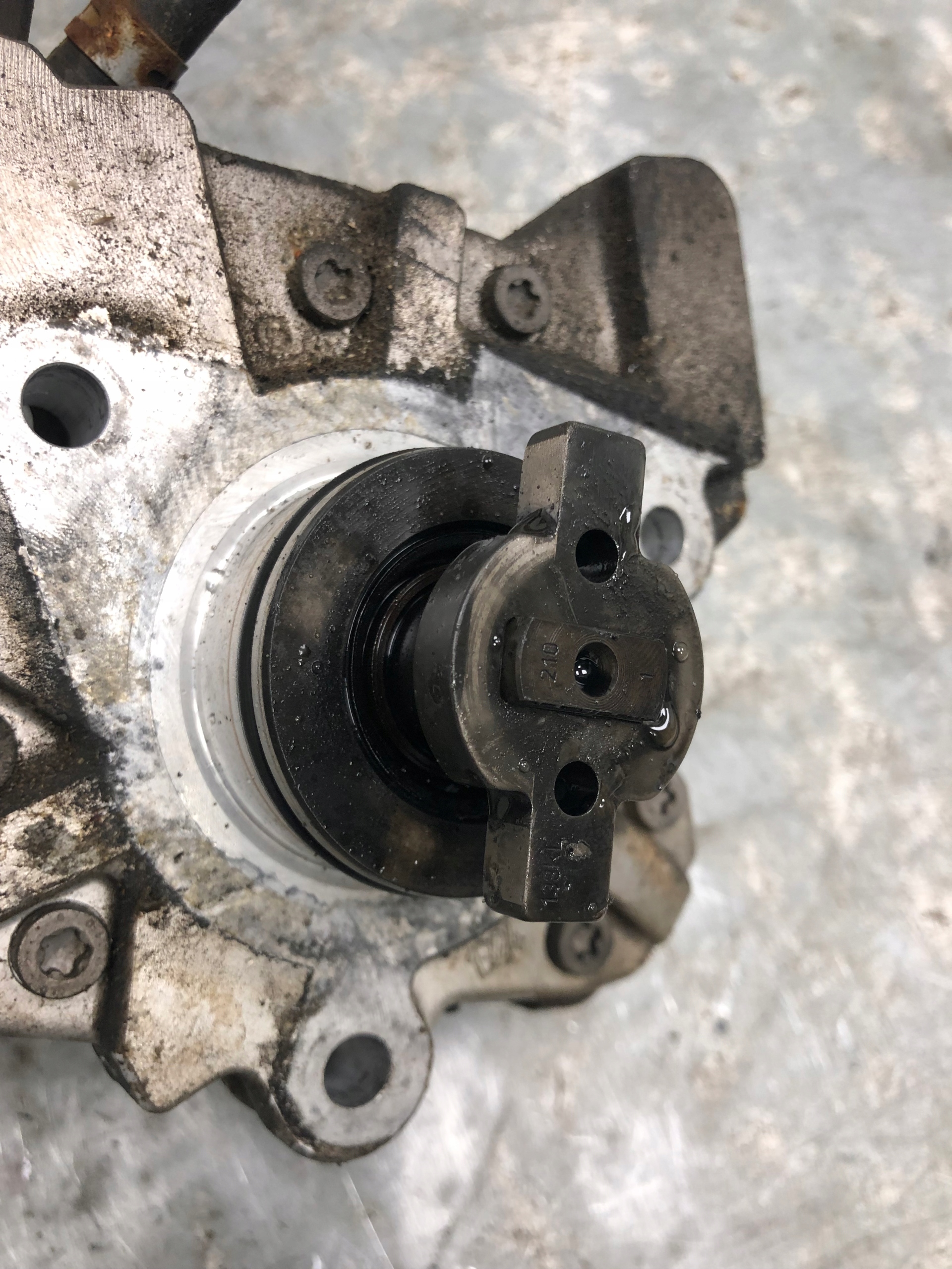 Einspritzpumpe 1.4 1ND TOYOTA 22100-33050