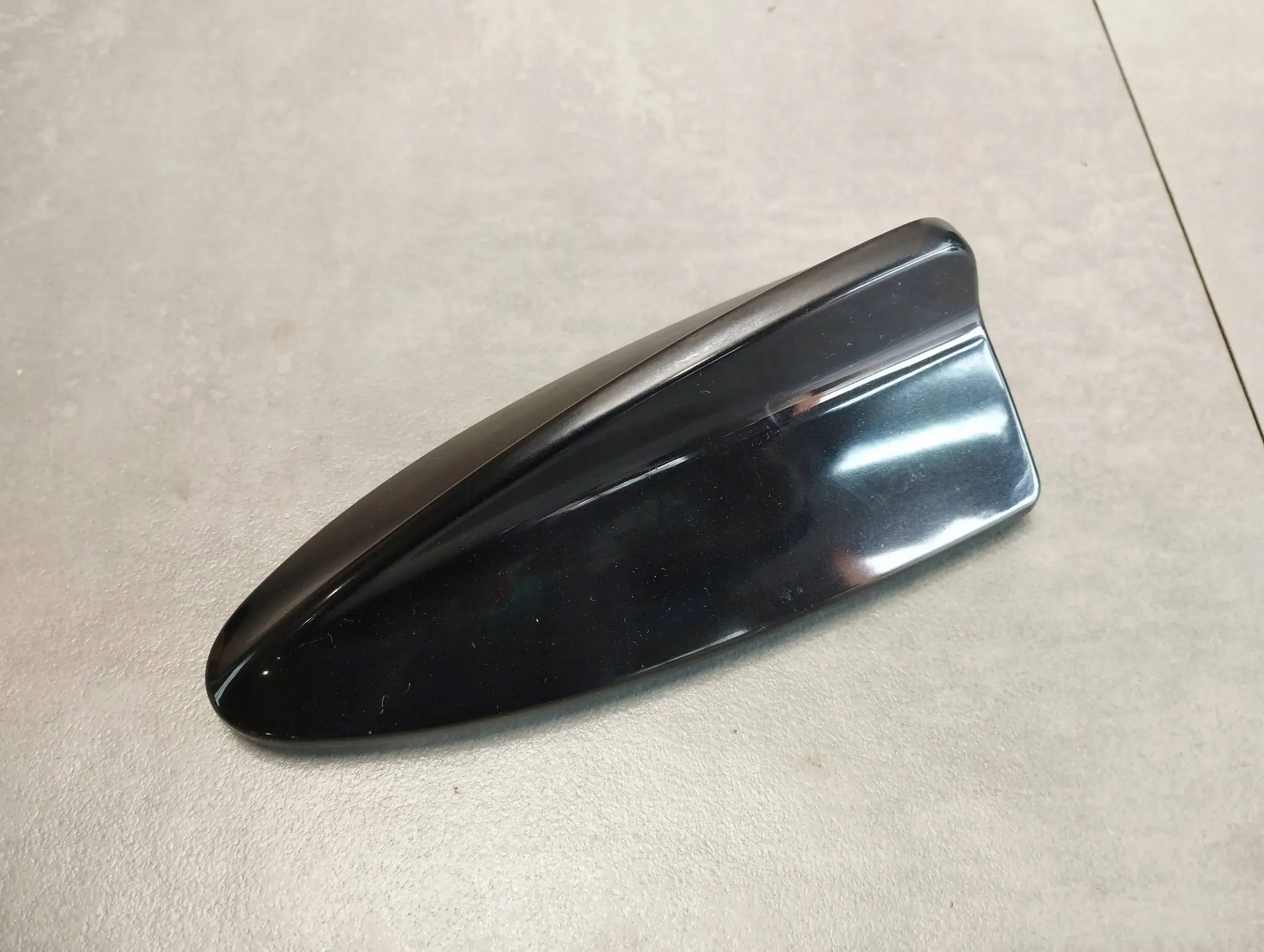 BMW X6 E71 ANTENA dach 6950704