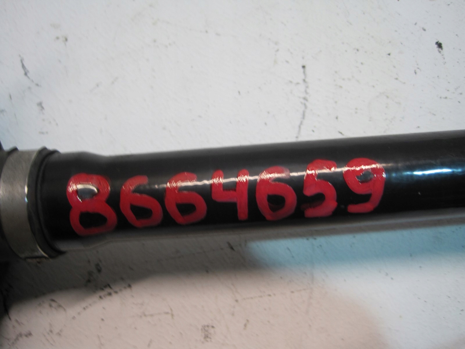 semi-axis BMW 8664658 rear part rear