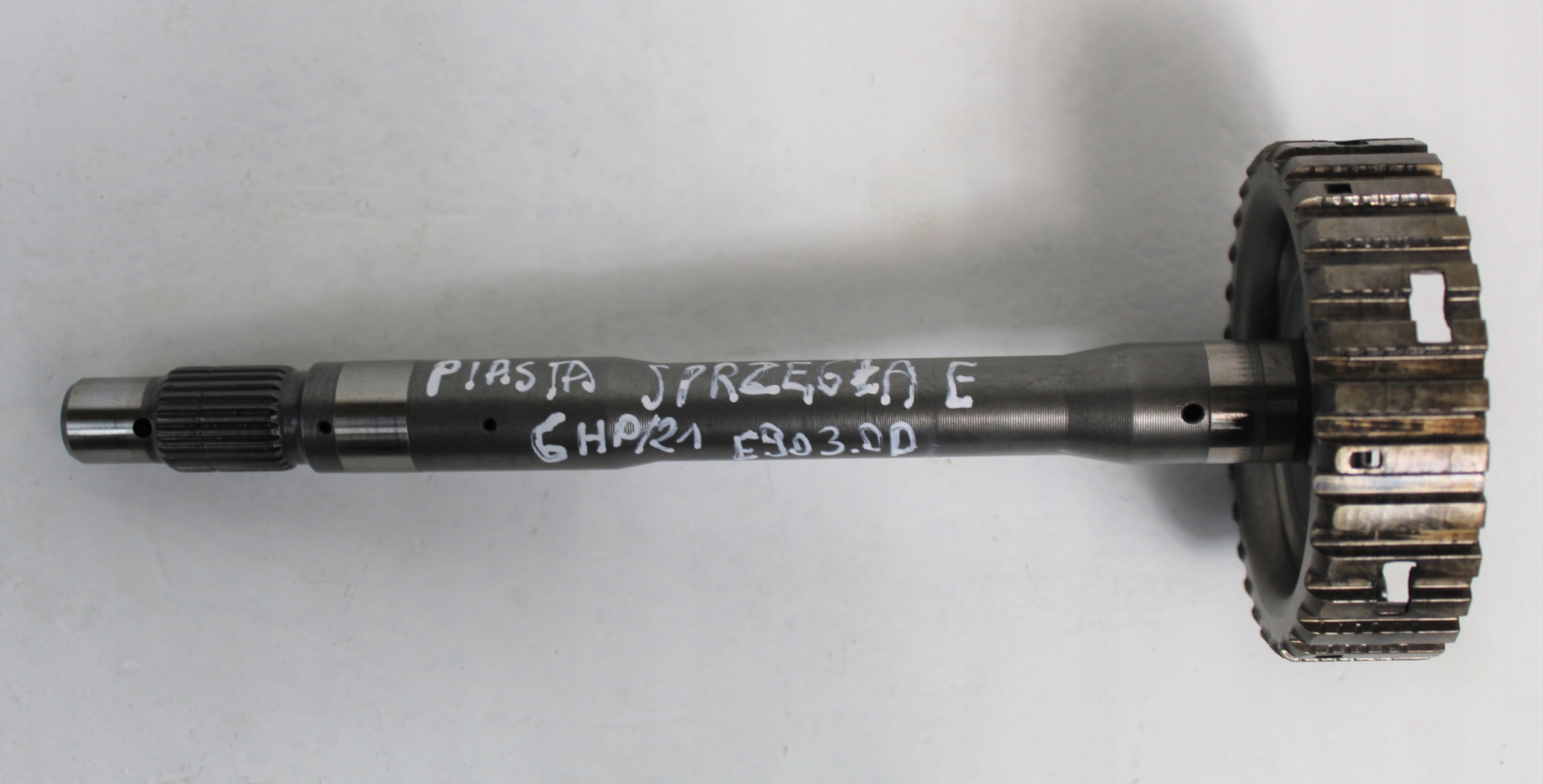 Маточина зчеплення BMW E90 E91 3.0 D 6HP-21 автомат