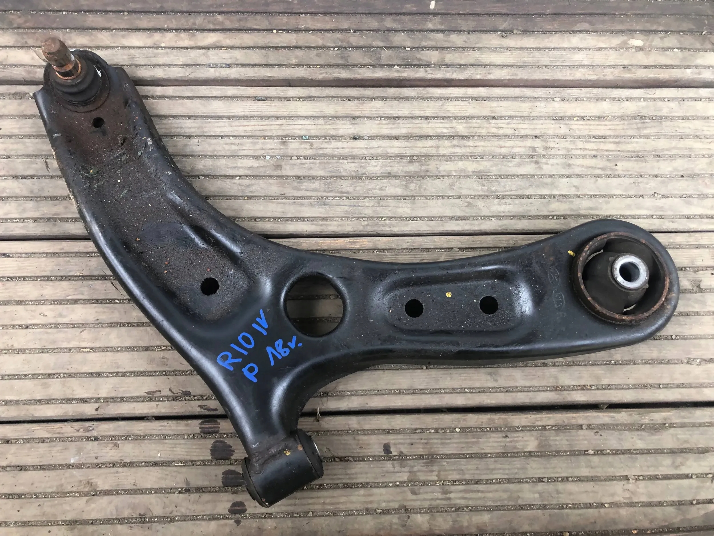 arm right front KIA RIO IV