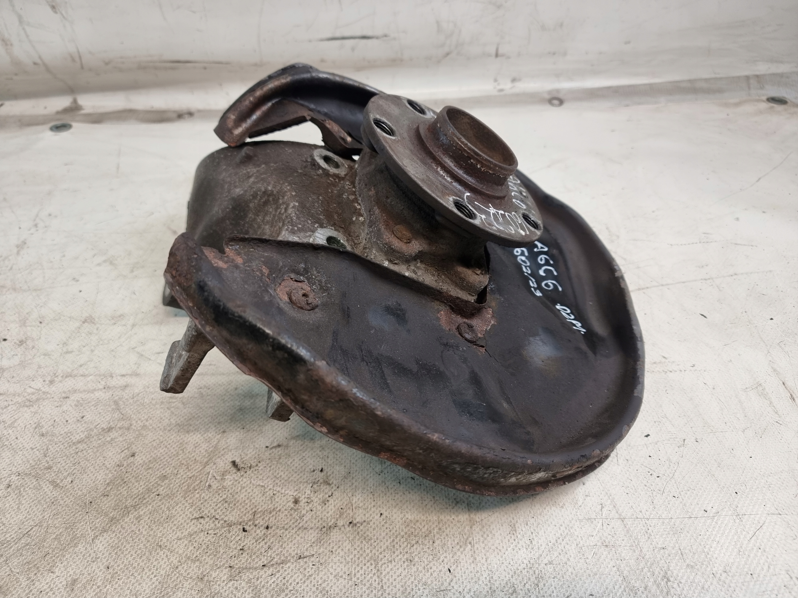 swing left rear part AUDI A6 C6 2.0TDI 05R