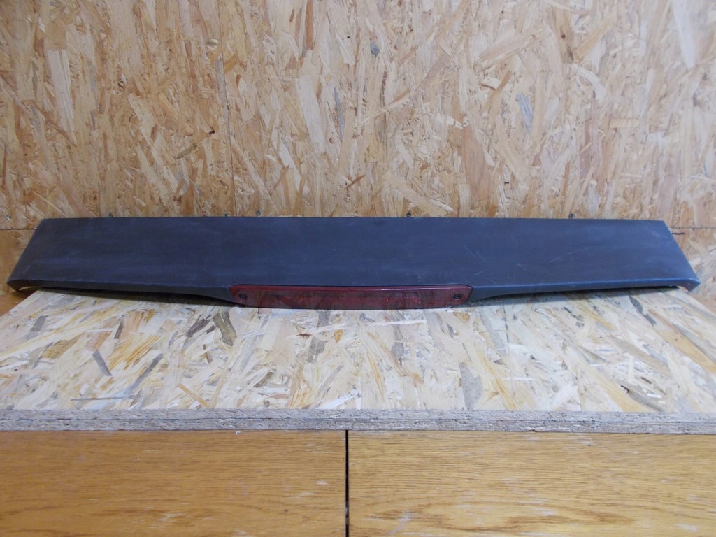 4M51-A44210-A - СПОЙЛЕР КОЗЫРЕК ЗАКРЫЛКИ ДЛЯ FORD FOCUS MK2 II 4M51A44210A