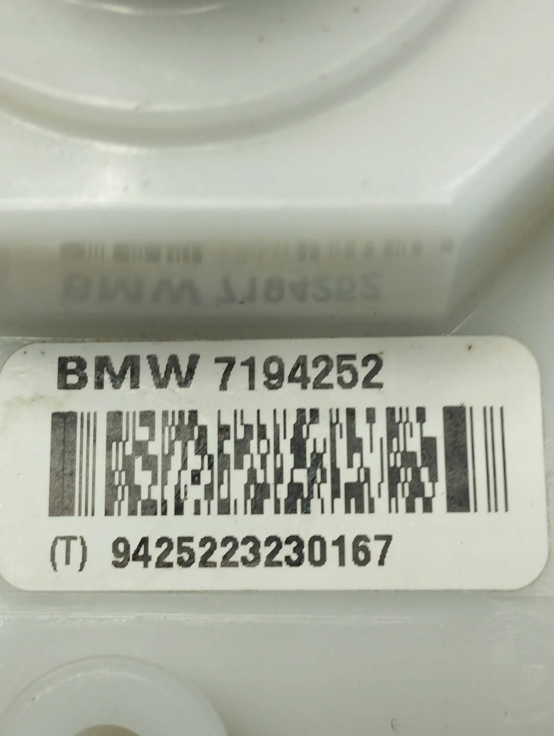 BMW X5 F15 4.4 V8 feed pump 7194252