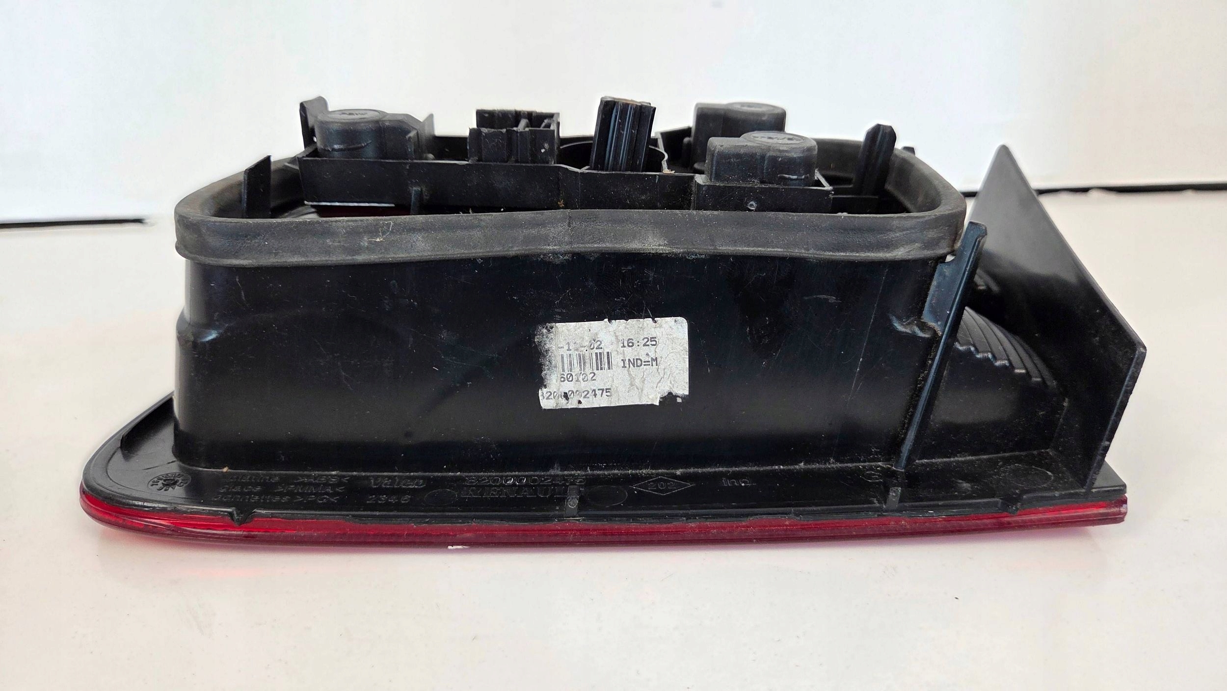 Renault Laguna II 2 HB light rear rear part left to the bonnet