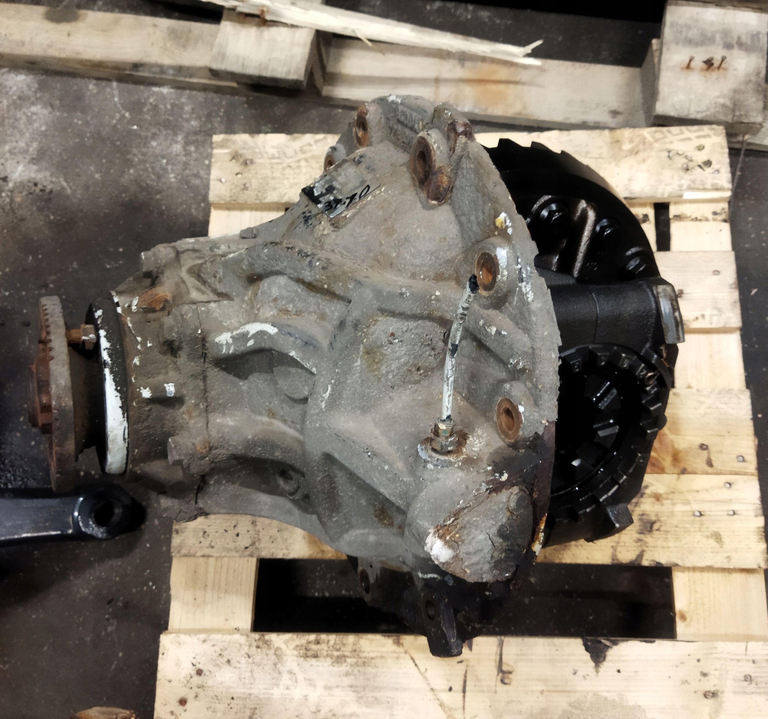 ВВОД МОСТА ГОЛОВКА MAN TGL TGM 37:10