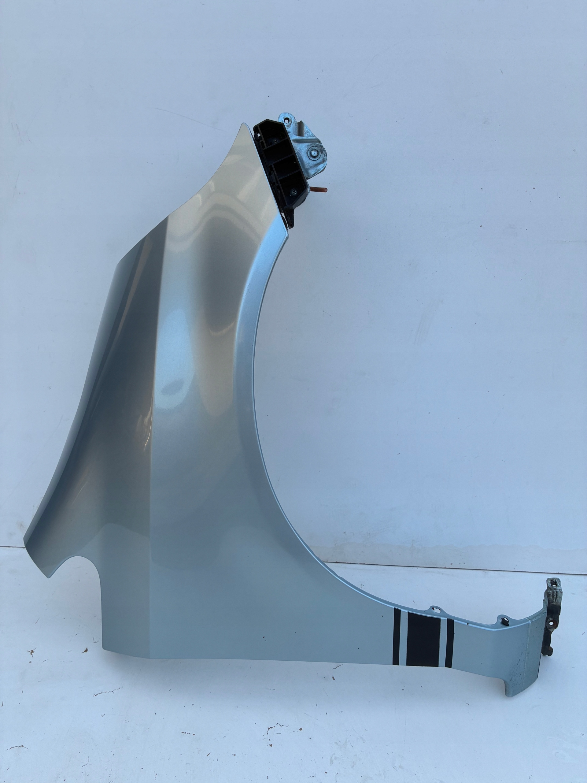 fender right front front Honda JAZZ II B506M 02-08r.