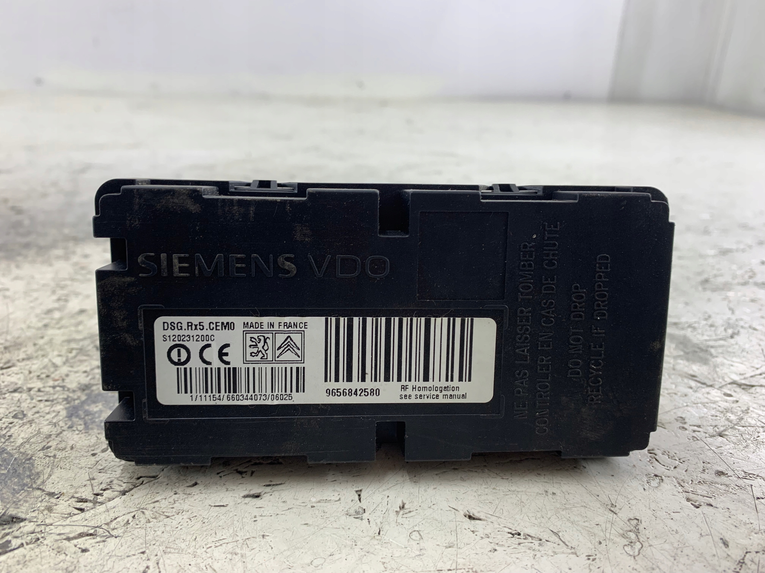PEUGEOT 607 control unit module ECU 9656842580