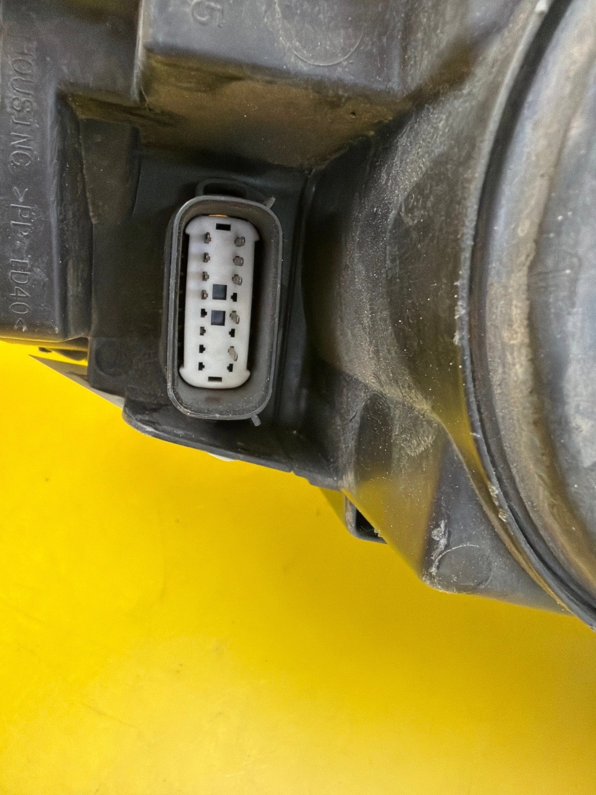 light left front Ford Kuga MK2 Lift 2016- GV41-13W030-CG