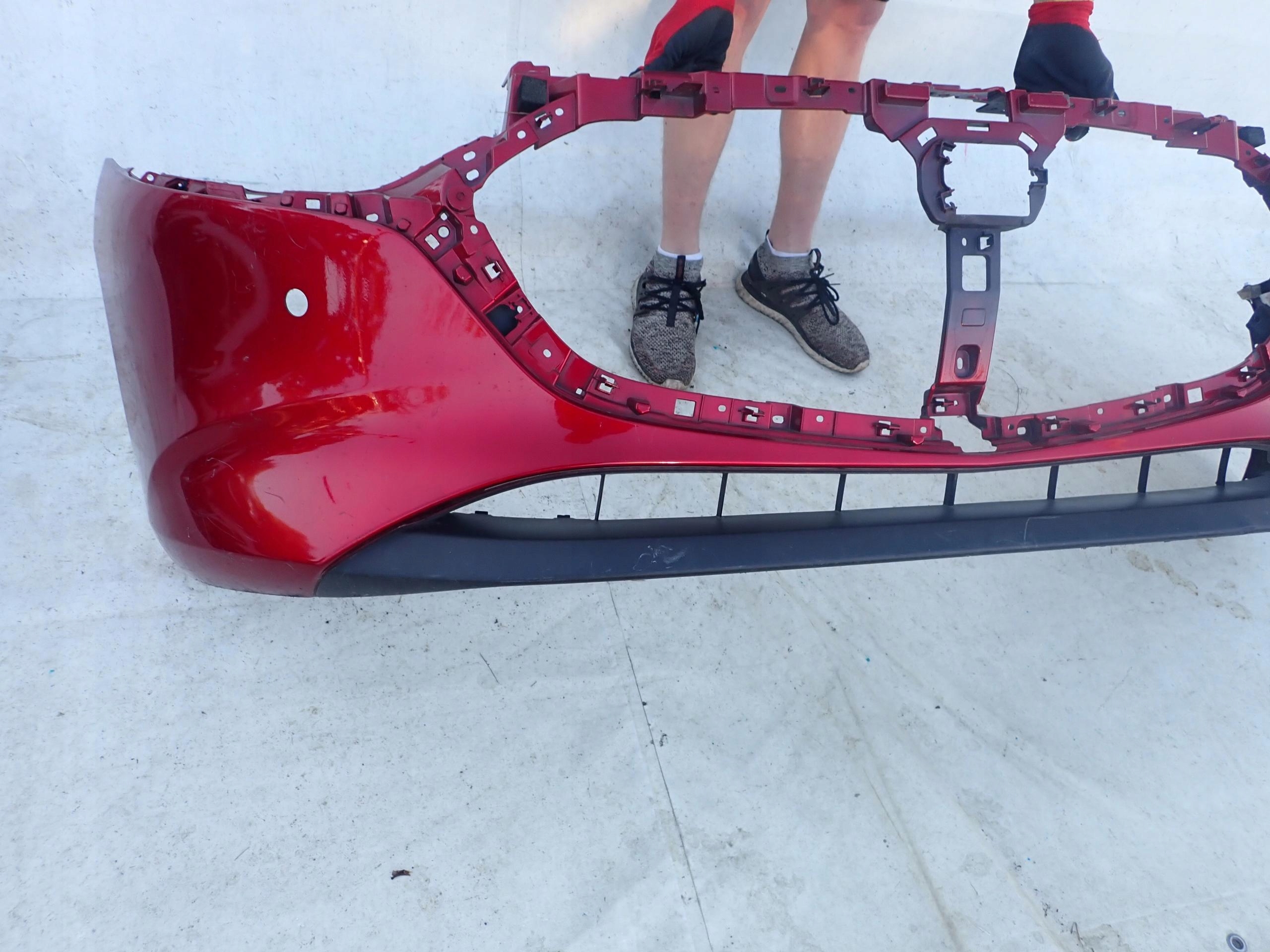 MAZDA 3 IV 19-> bumper front front PDC