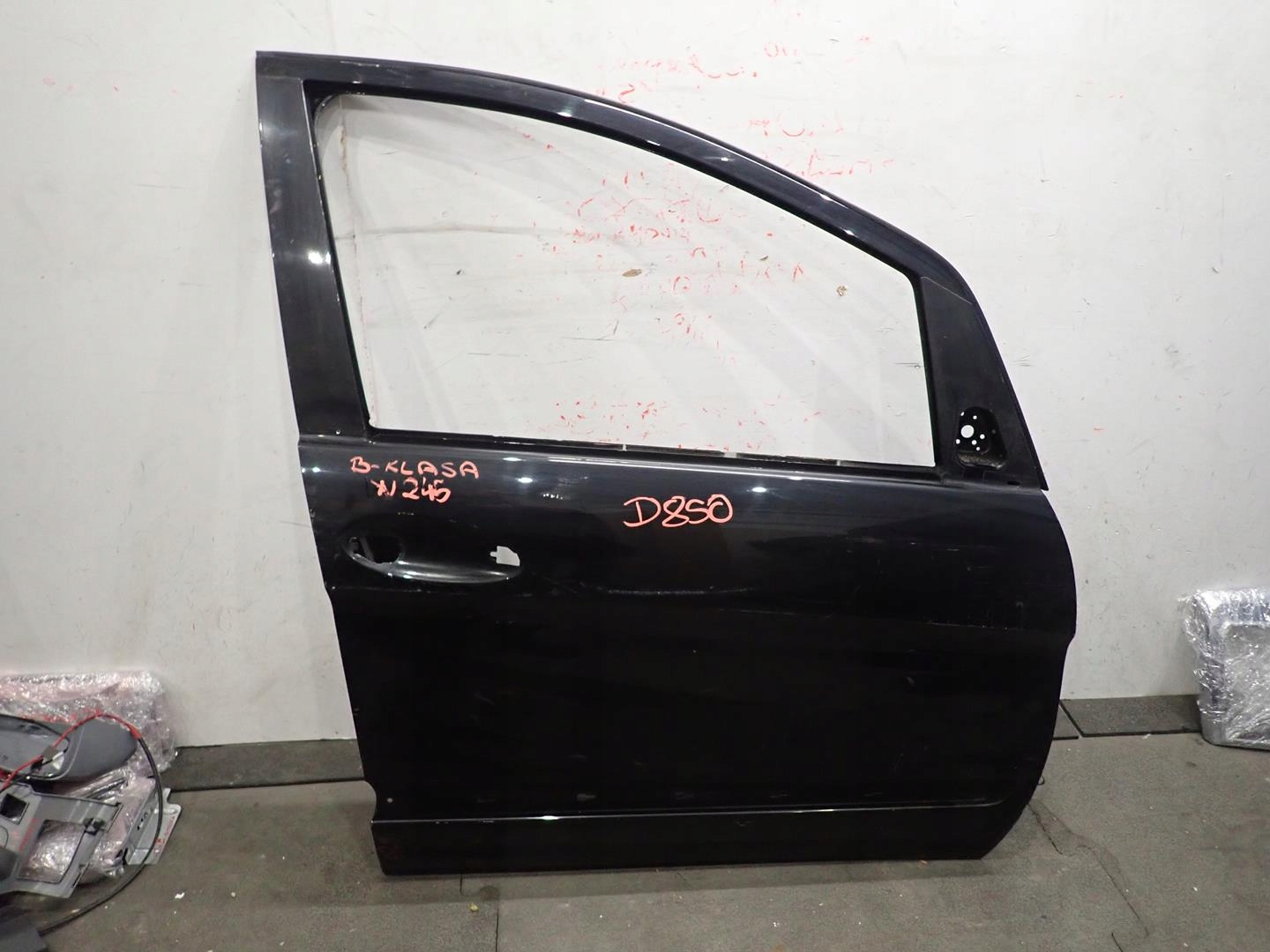 door front front right MERCEDES B-KLASA W245 2004-2012