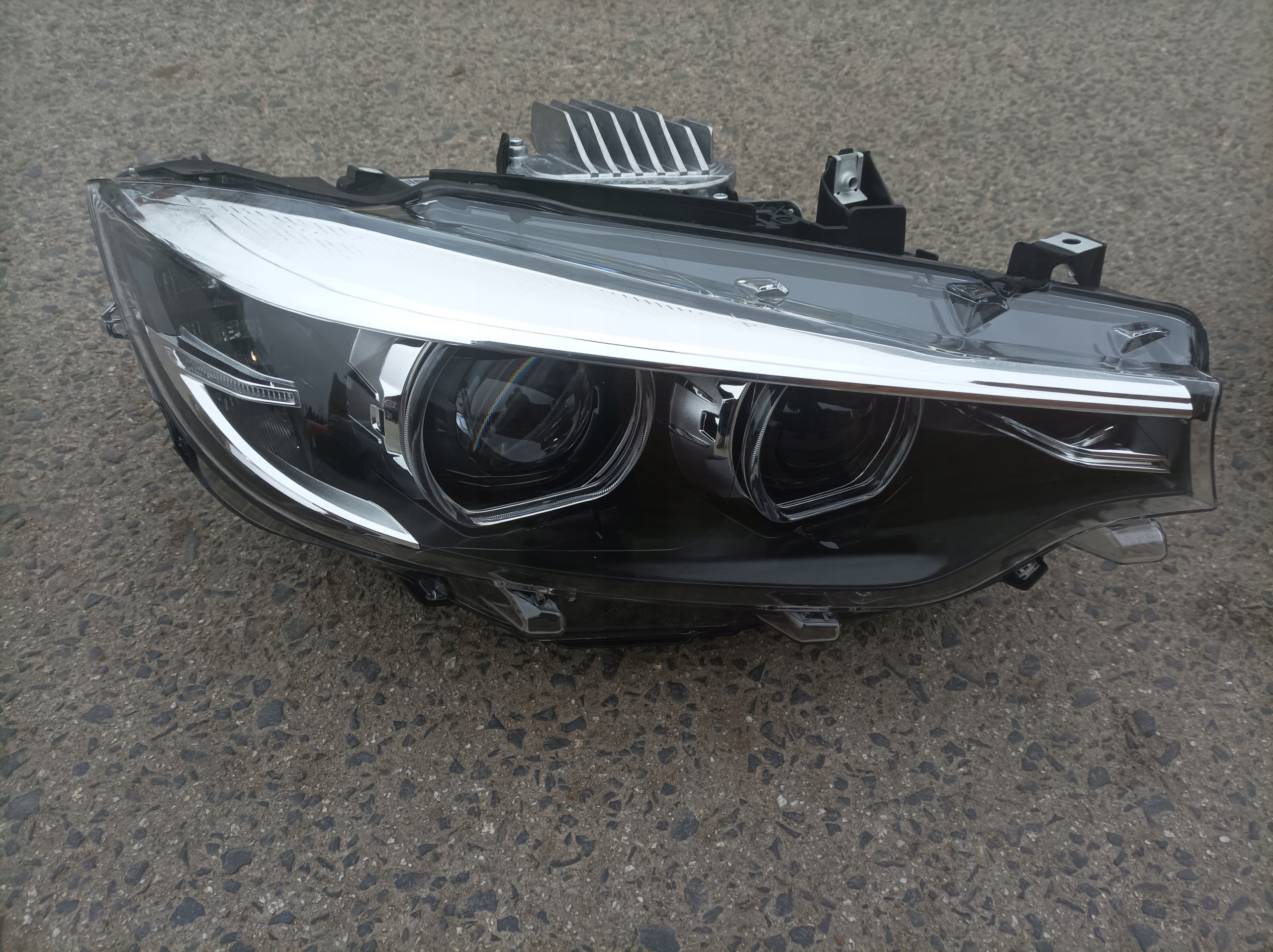 BMW 4 F32 F33 F36 LAMPA REFLEKTOR LED LEWA PRAWA Producent części Valeo