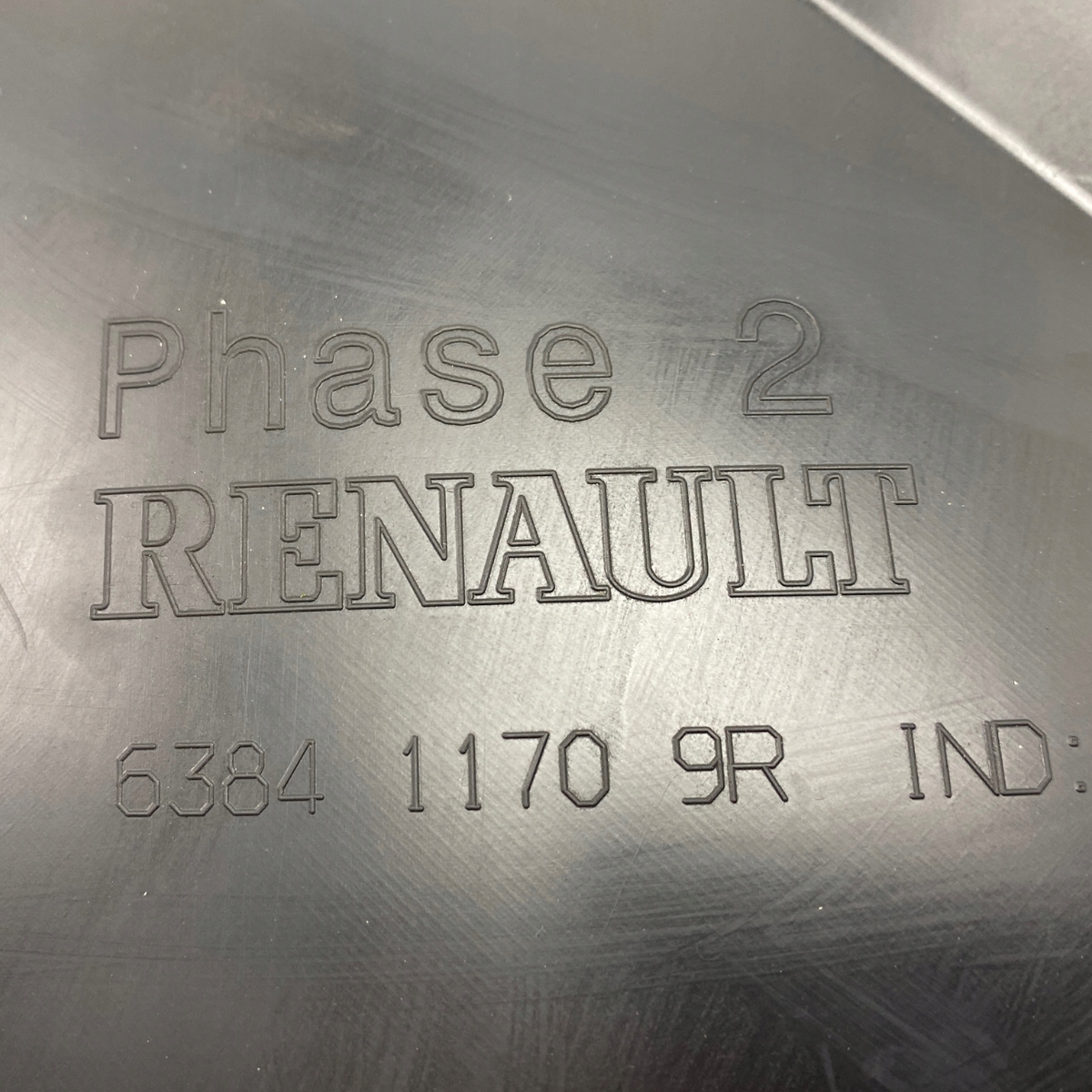 подкрылки левый renault MASTER III IV oe