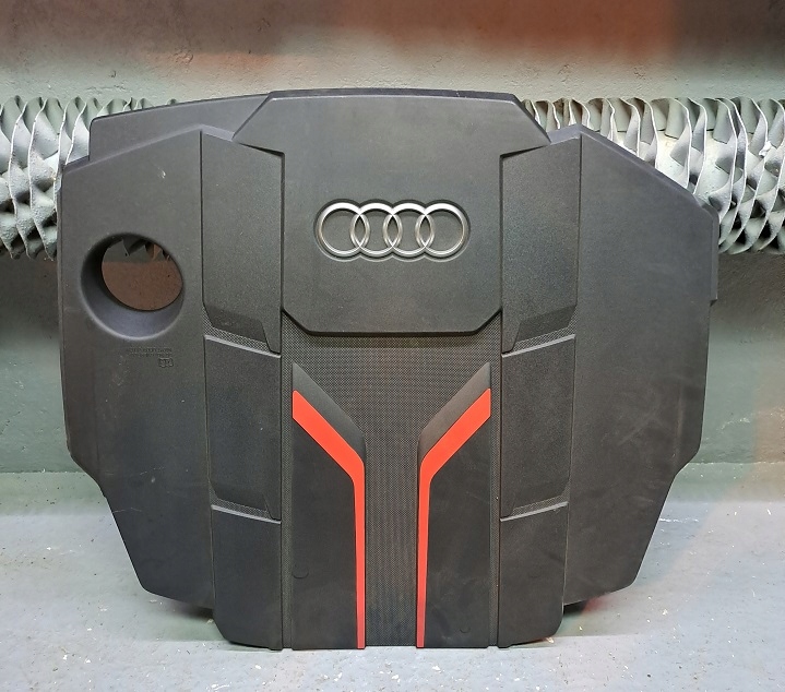 AUDI S4 B9 S5 8W OSŁONA POKRYWA SILNIKA 3.0 TDI