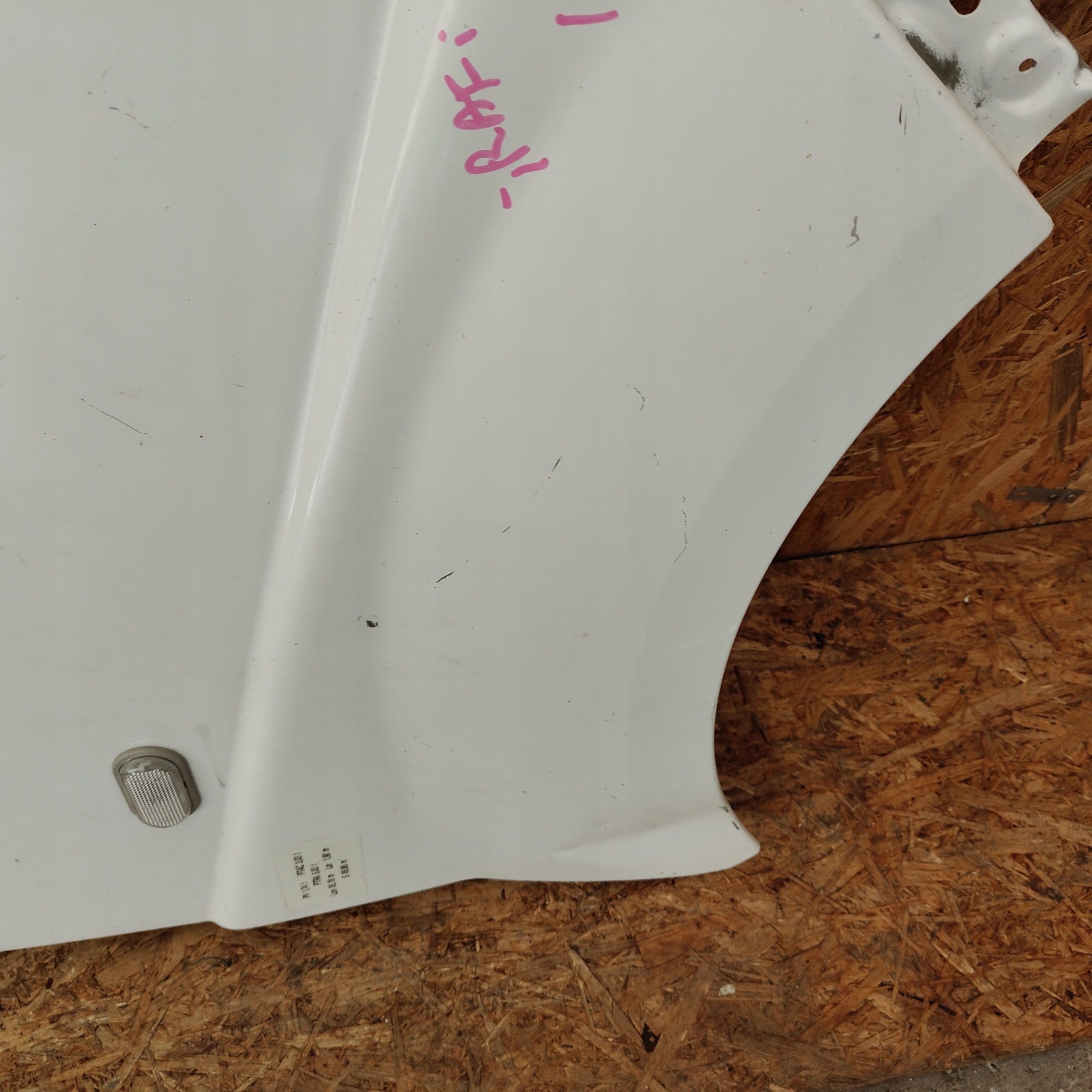 fender front front right RENAULT TRAFIC II VIVARO A