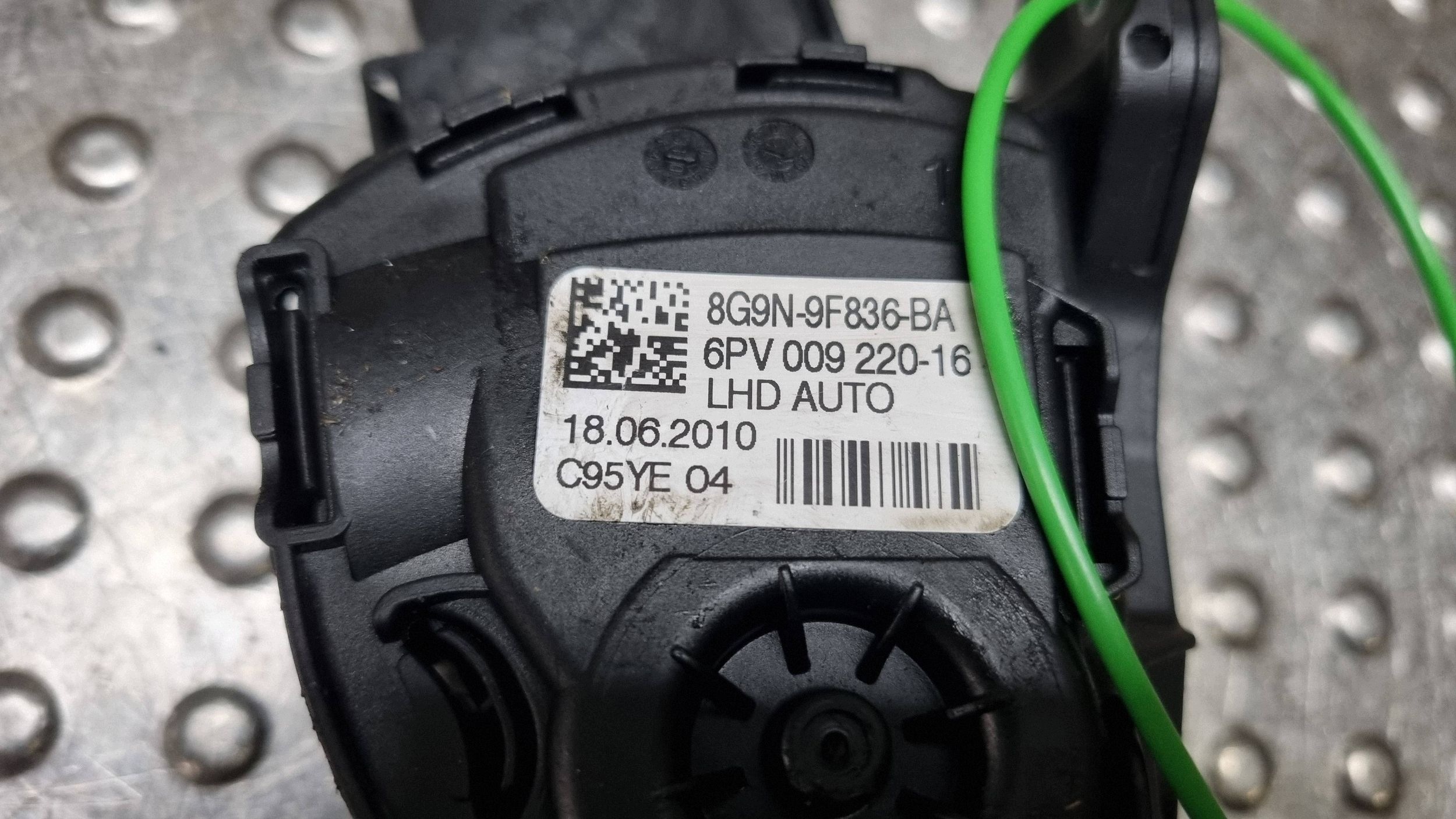gaspedal potentiometer 8G9N-9F836-BA VOLVO XC60 und 2.4D 08