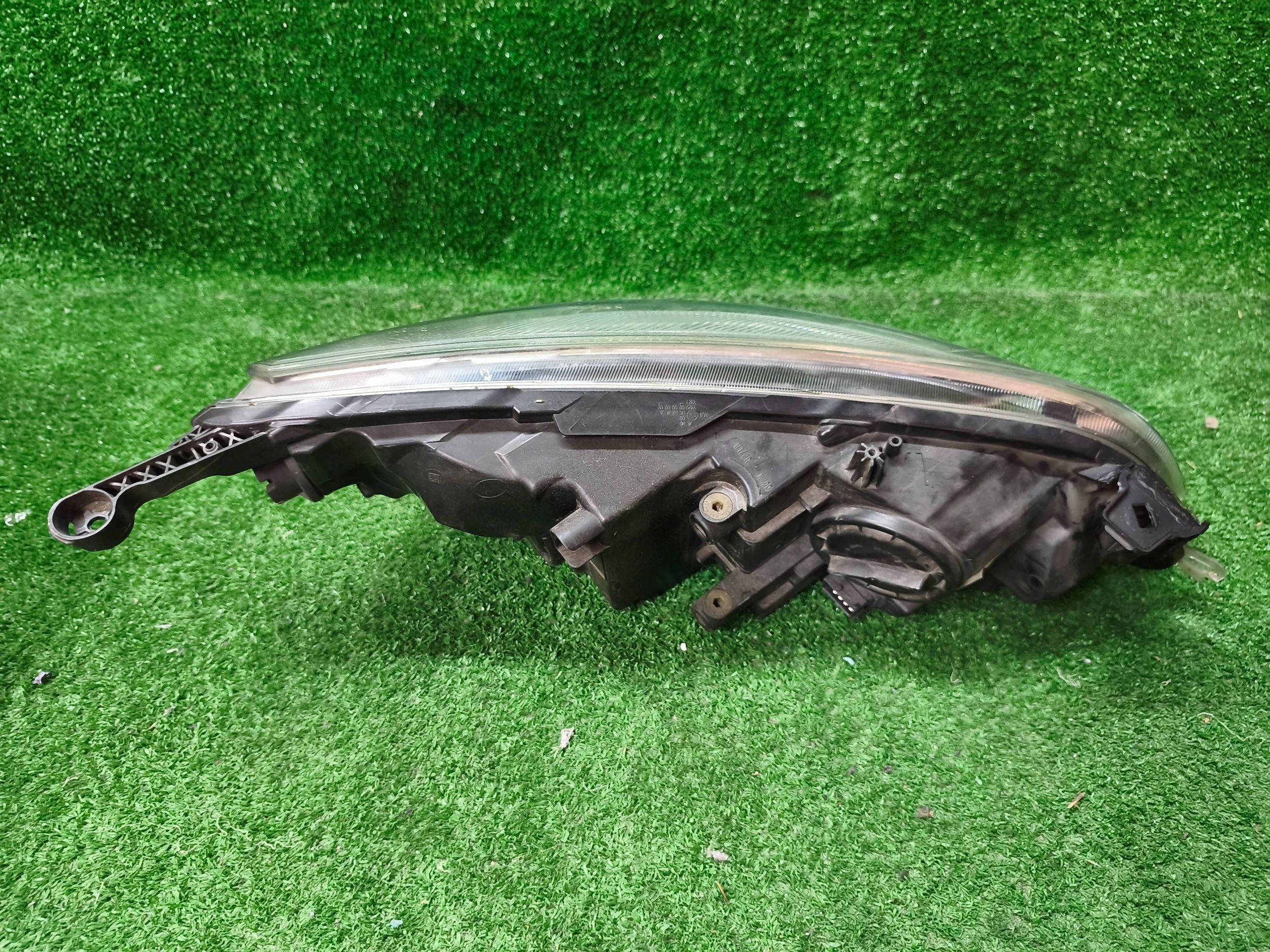 REFLEKTOR links vorne OPEL ASTRA J 09- NR.1289