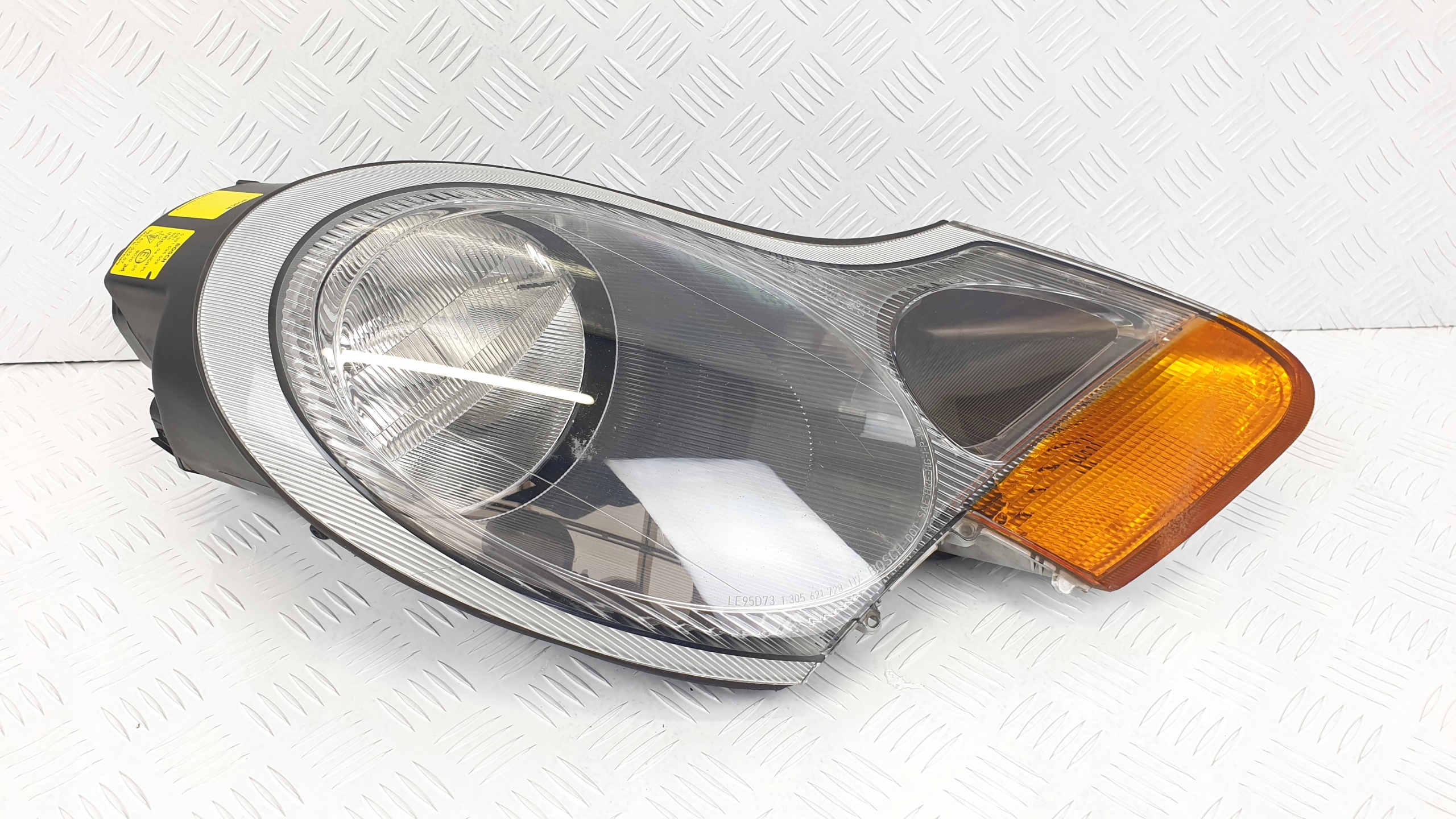 PORSCHE BOXSTER 986 ФАРА ПРАВА ЛІНЗА