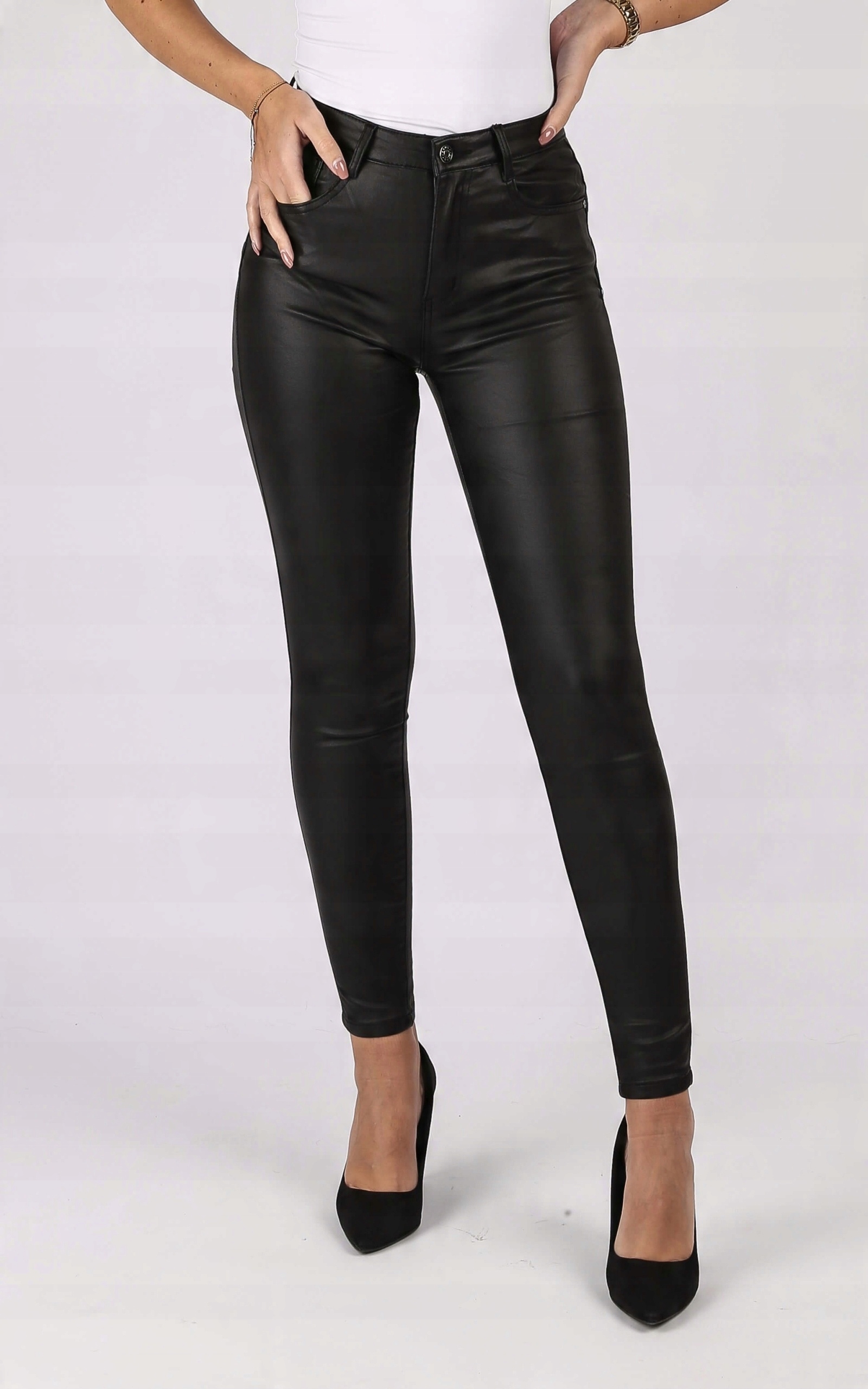 SPODNIE DAMSKIE WOSKOWANE SKÓRZANE PUSH UP MODELUJĄCE SKÓRA DUŻY ROZMIAR 48 Rozmiar 48