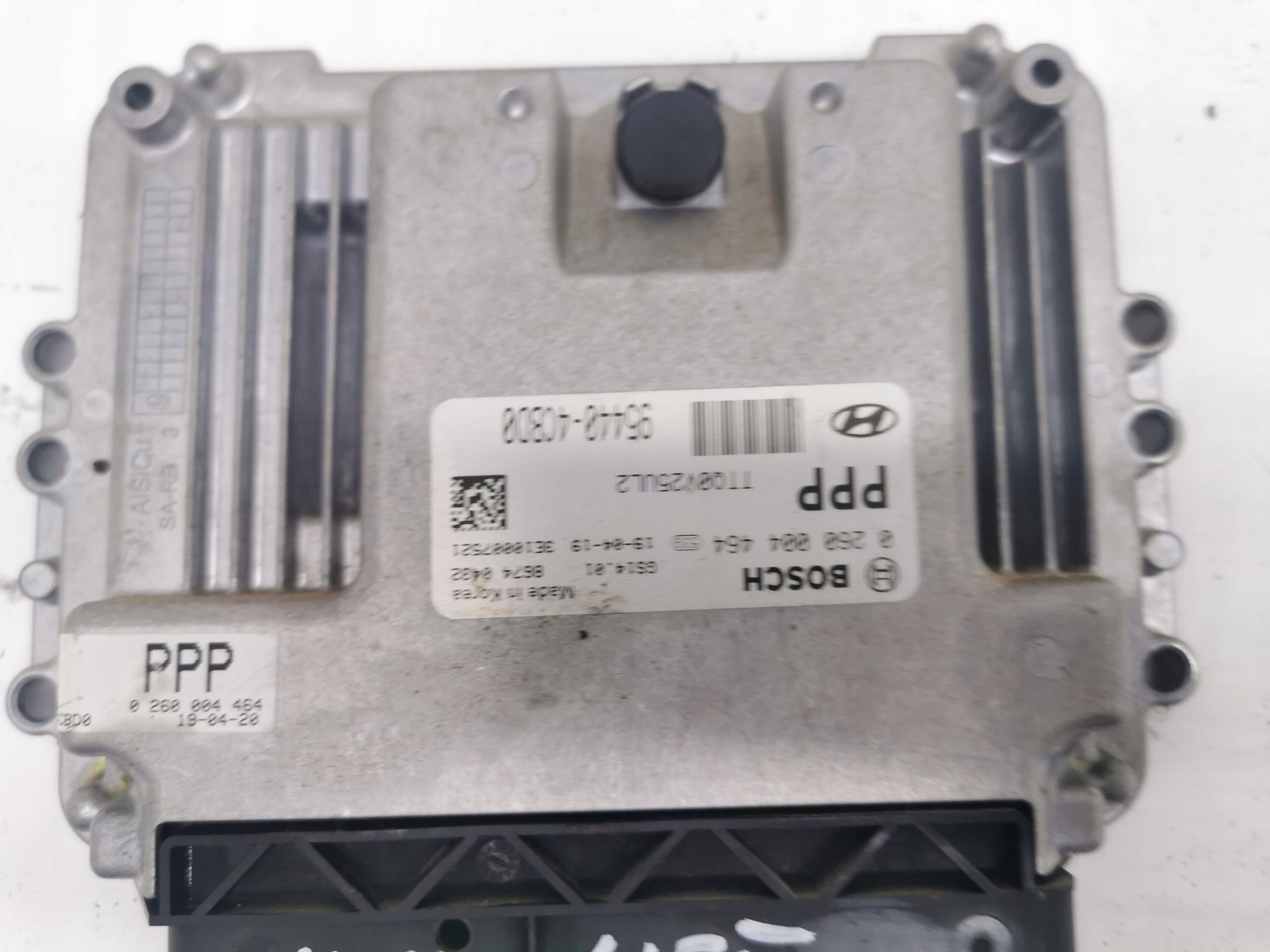 control unit of the engine HYUNDAI H-1 II LIFT 2.5 CRDi EU