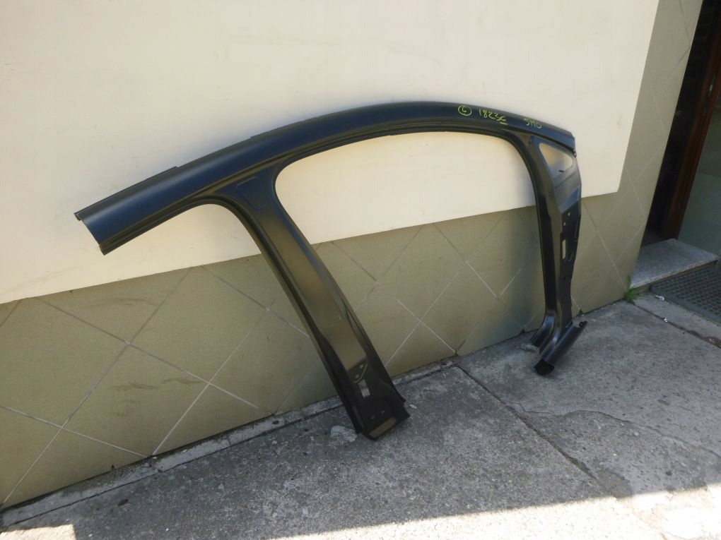 VW GOLF 5 V VI 6 plus 5M pillar right