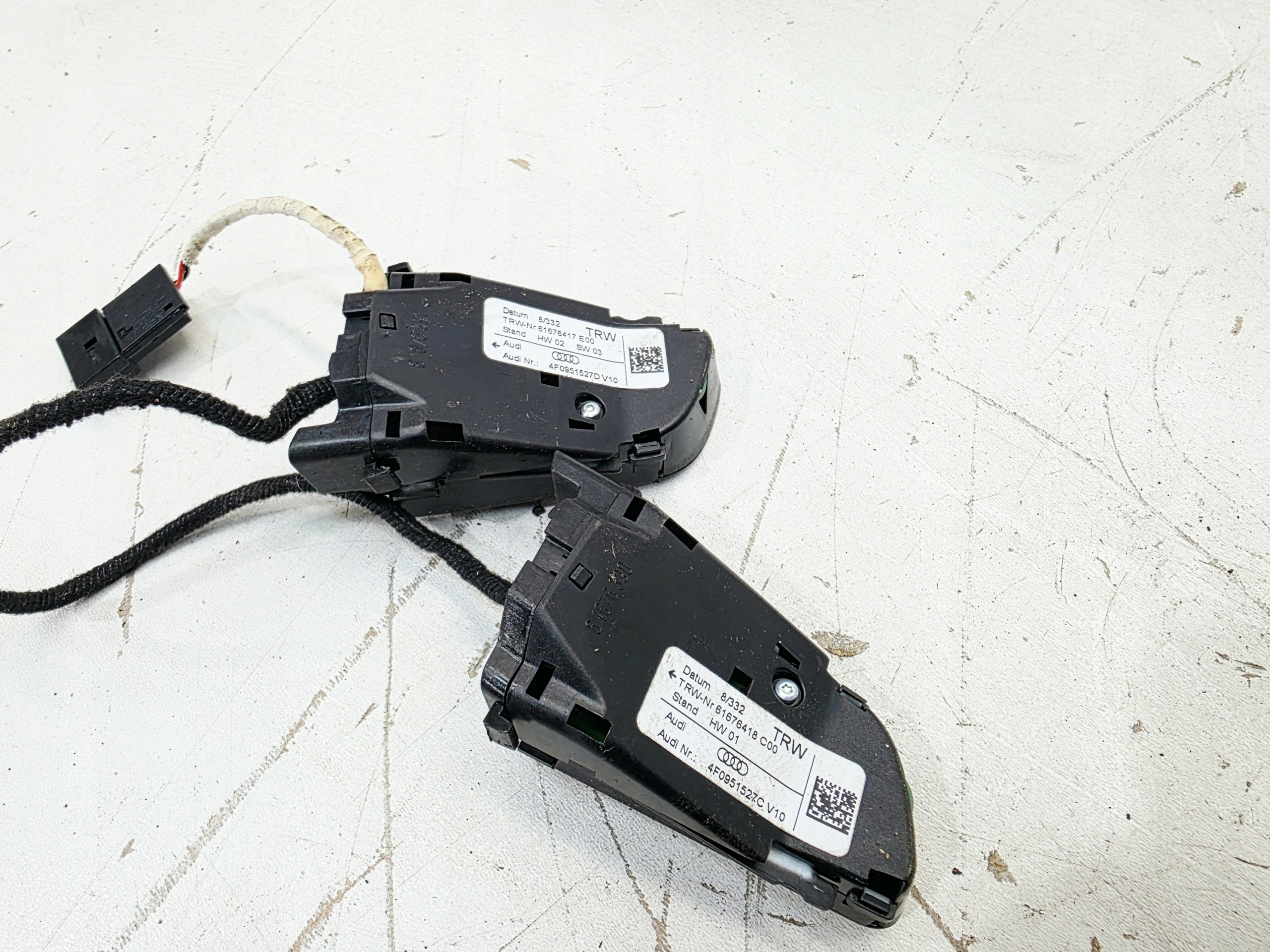 GUZIK button MULTIFUNKCJI AUDI A3 A4 A6 A8 4F0951527C 4F0951527D