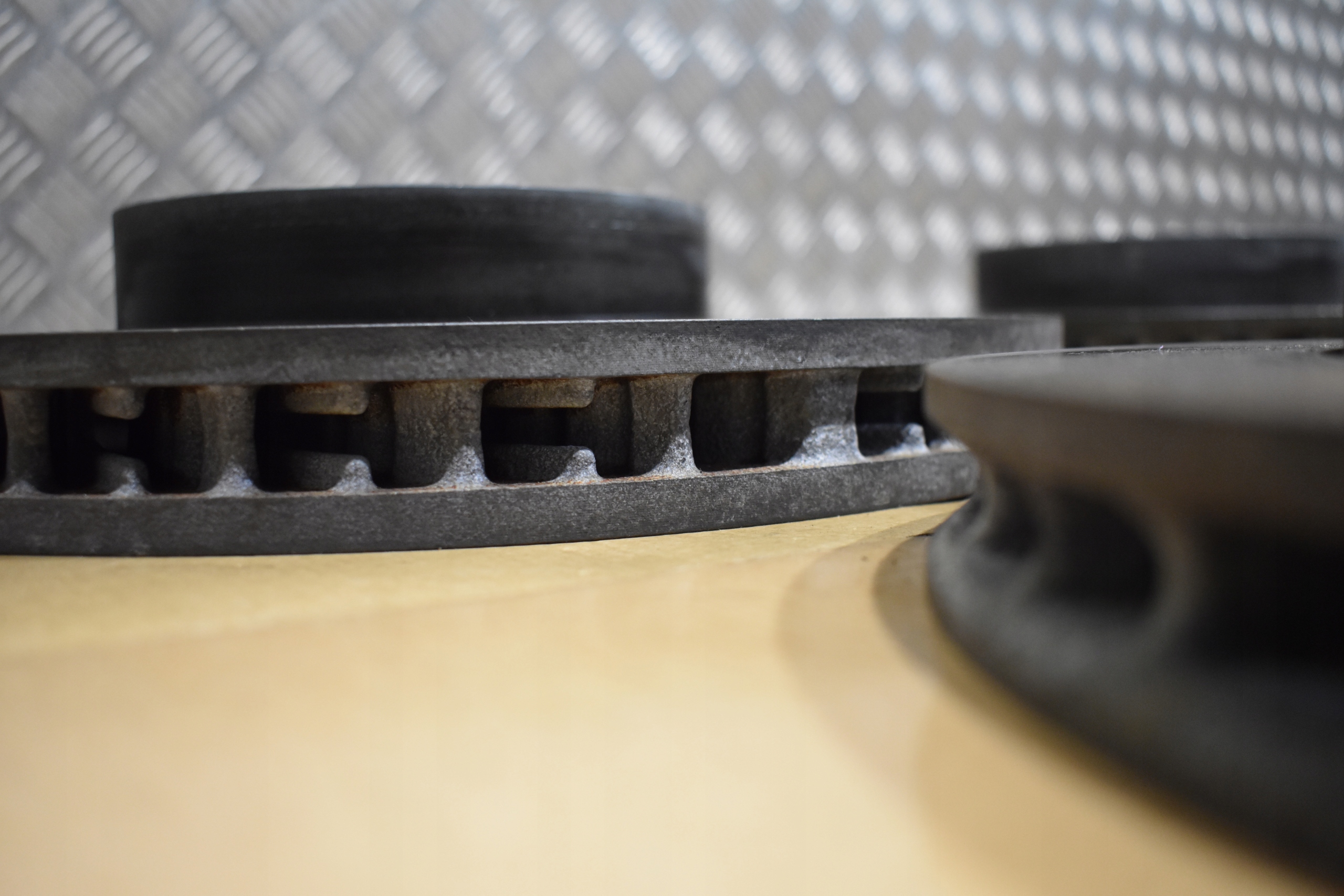 IDEALNE KPL. calipers discs PORSCHE CAYENNE 9Y LIFT 24R. 1