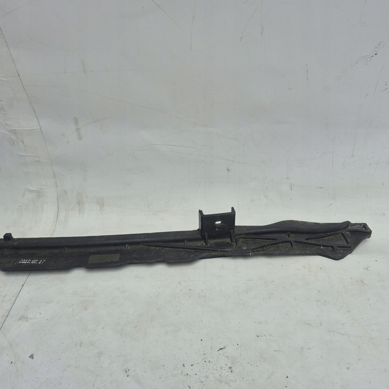 KIA STINGER sider front front lower 86570-J5600