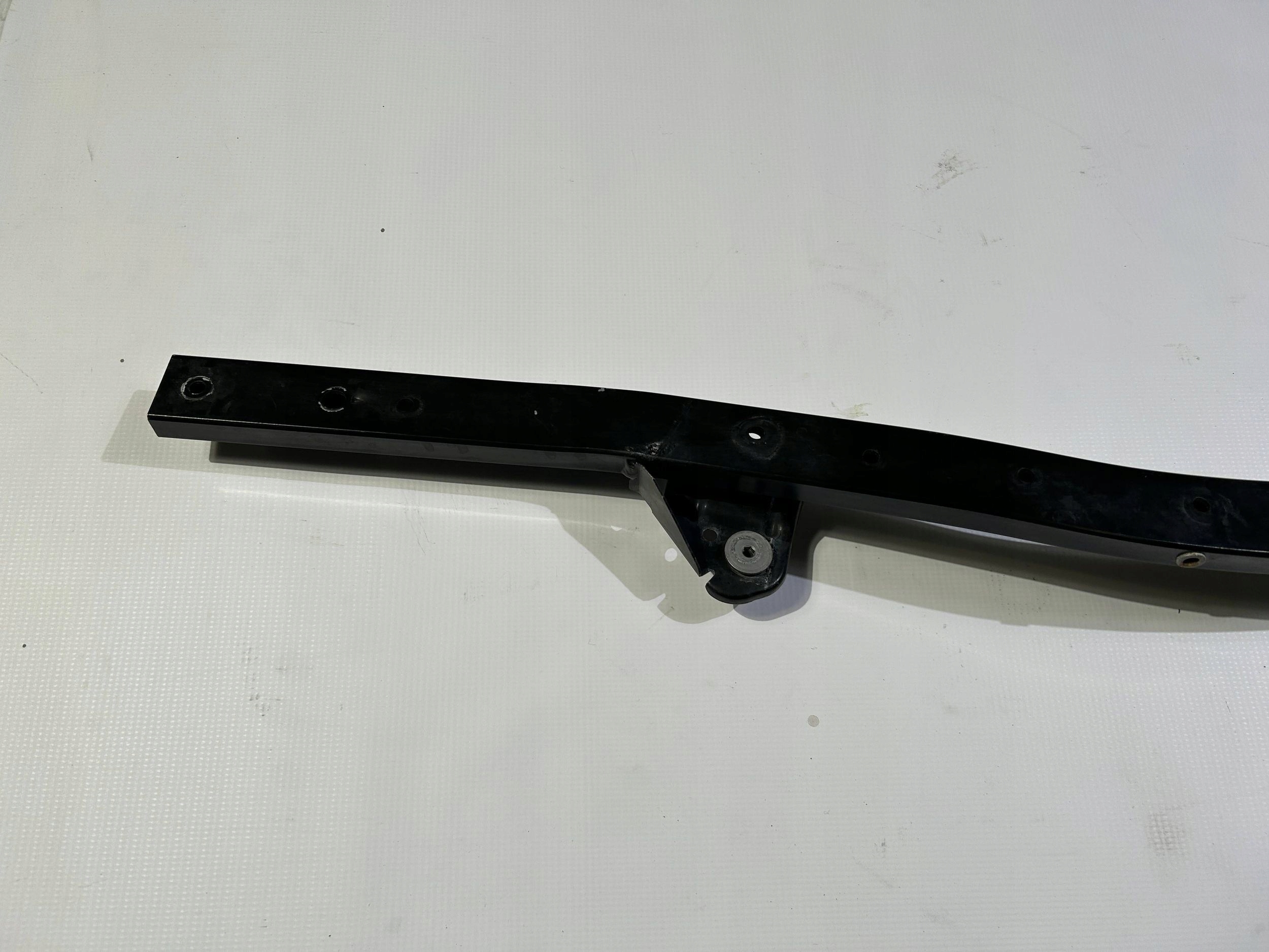 brace sider front pillar front Maserati Quattroporte 2013