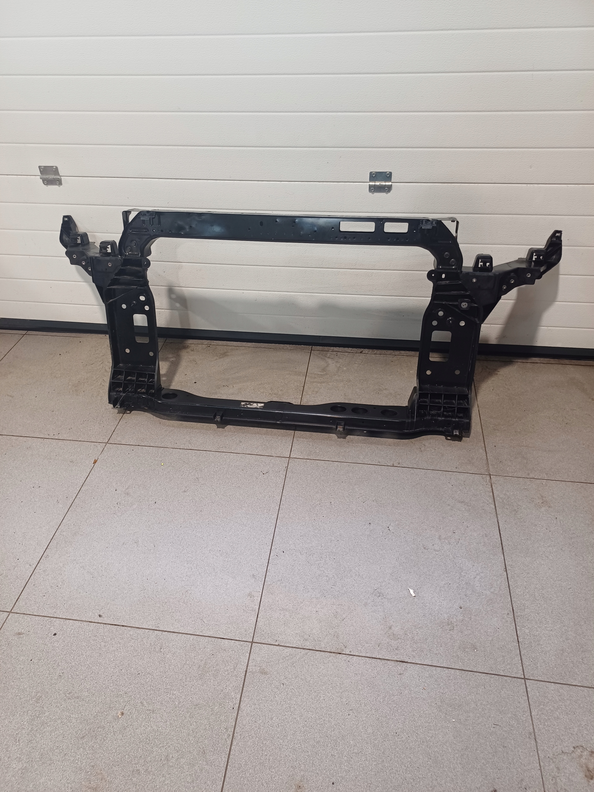 front body wall front pillar HYUNDAI TUCSON 2 II 64101D7000