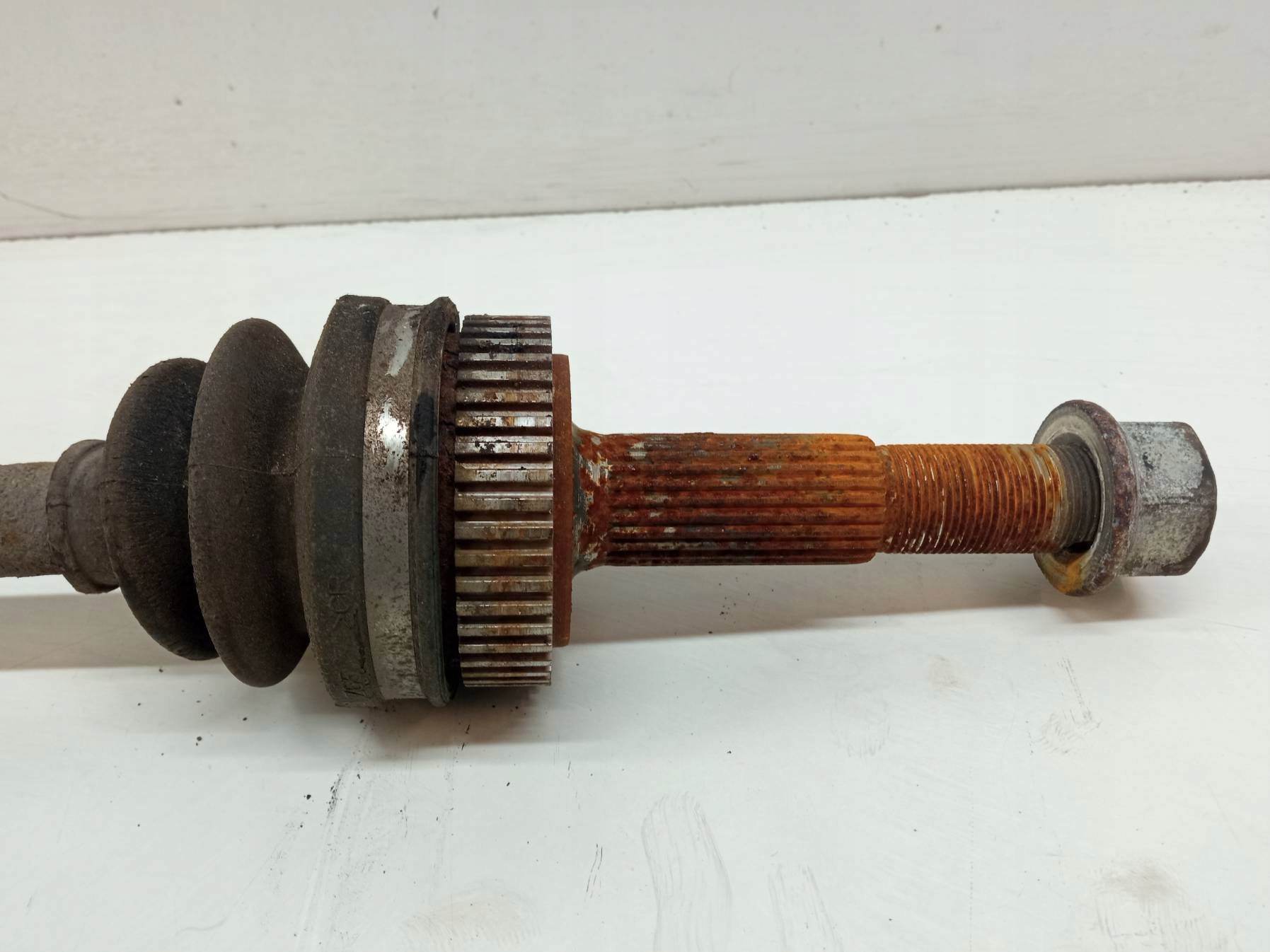 semi-axis left rear part 2.0 DCI 150 KM AWD Renault Koleos and (2007- )