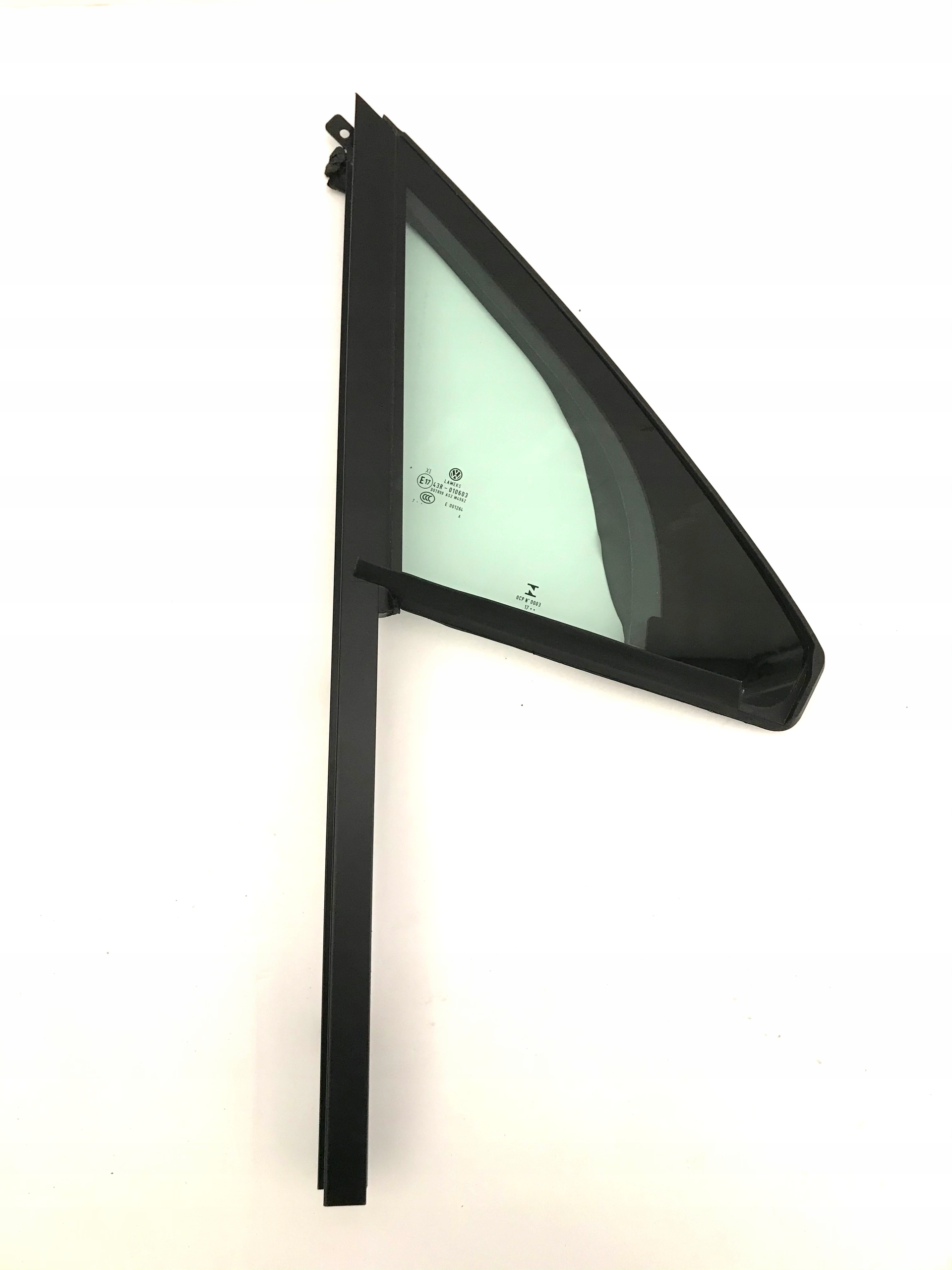 TOUAREG III СКЛО ТРИКУТНИК ПЕРЕДНІЙ ПРАВИЙ 760845114A