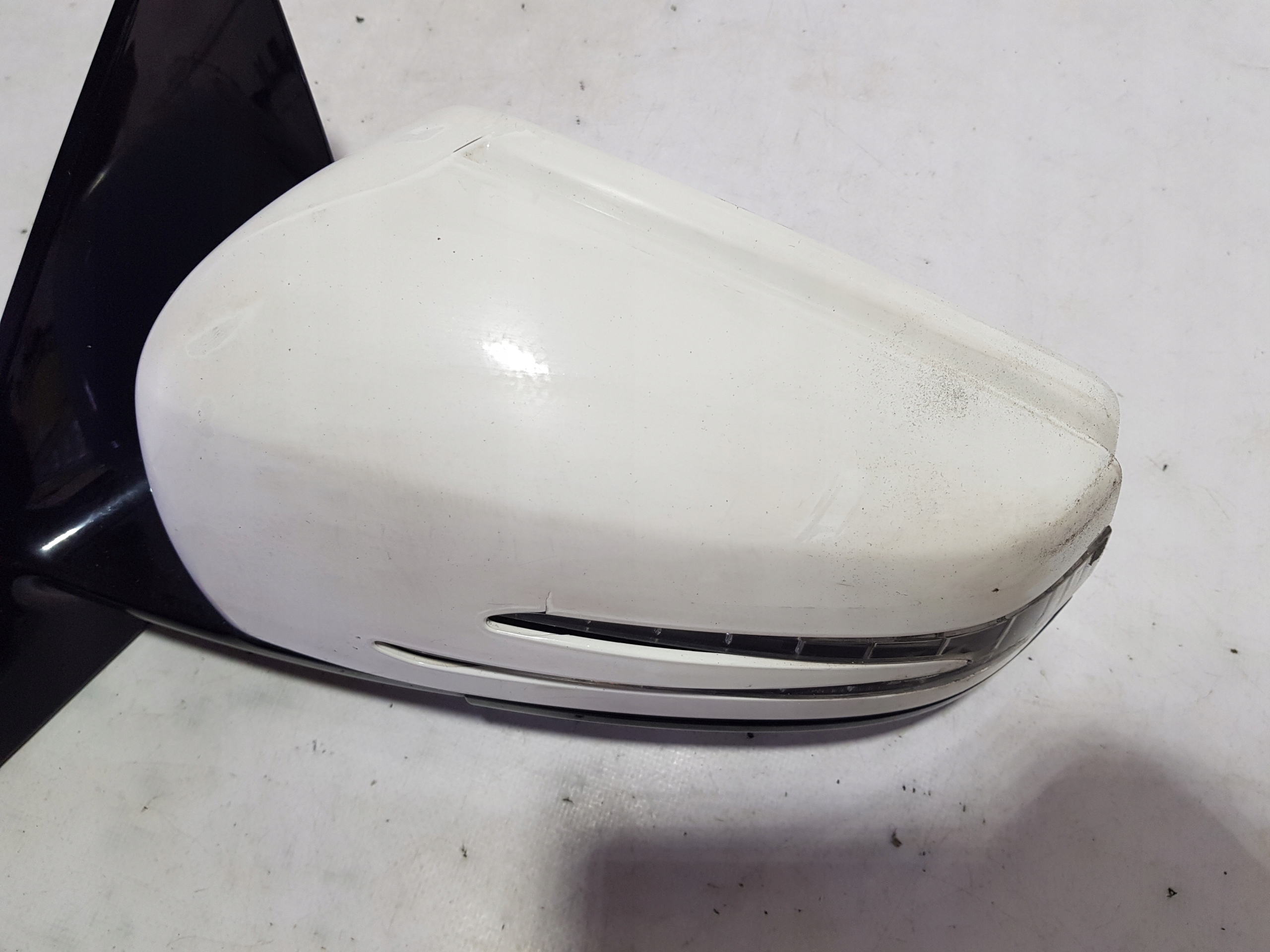 mirror left MERCEDES W207 9 PIN 650 C650