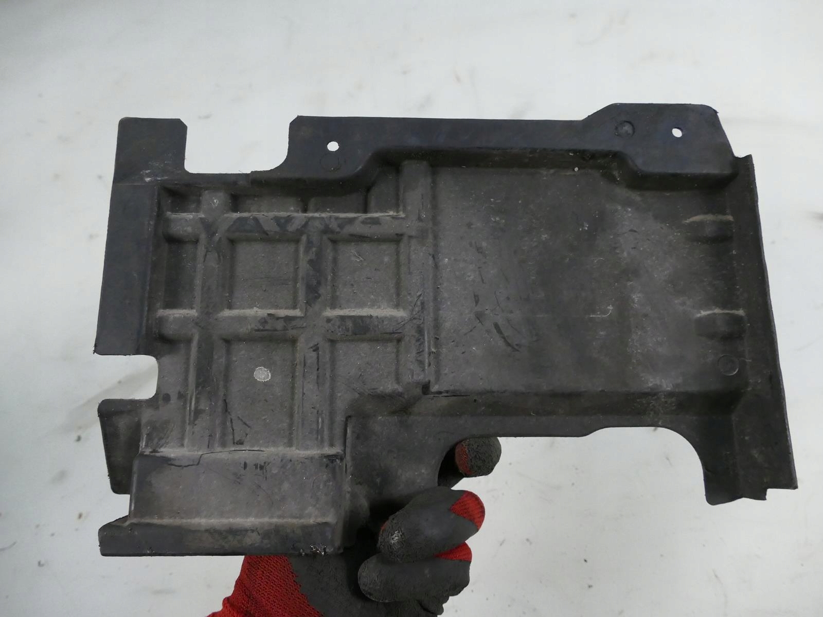 MERCEDES C W202 LIFT 2.5 TD motor cover below engine right