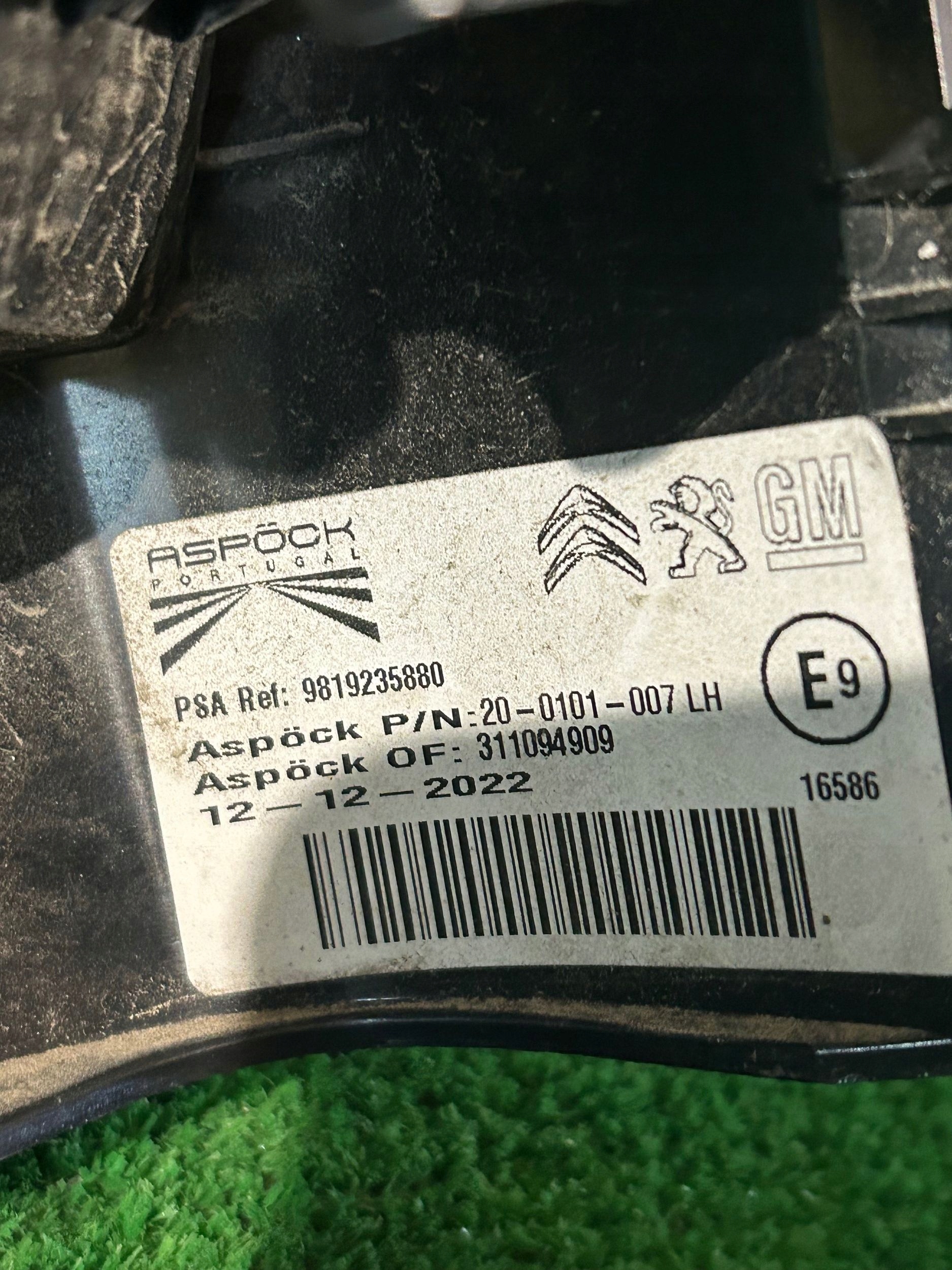 light rear part rear left CITROEN BERLINGO PEUGEOT PARTNER nr:15