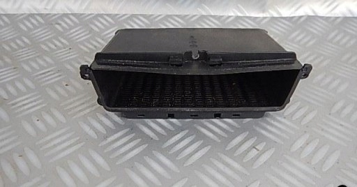 бардачок пассажира BMW OE 9226047