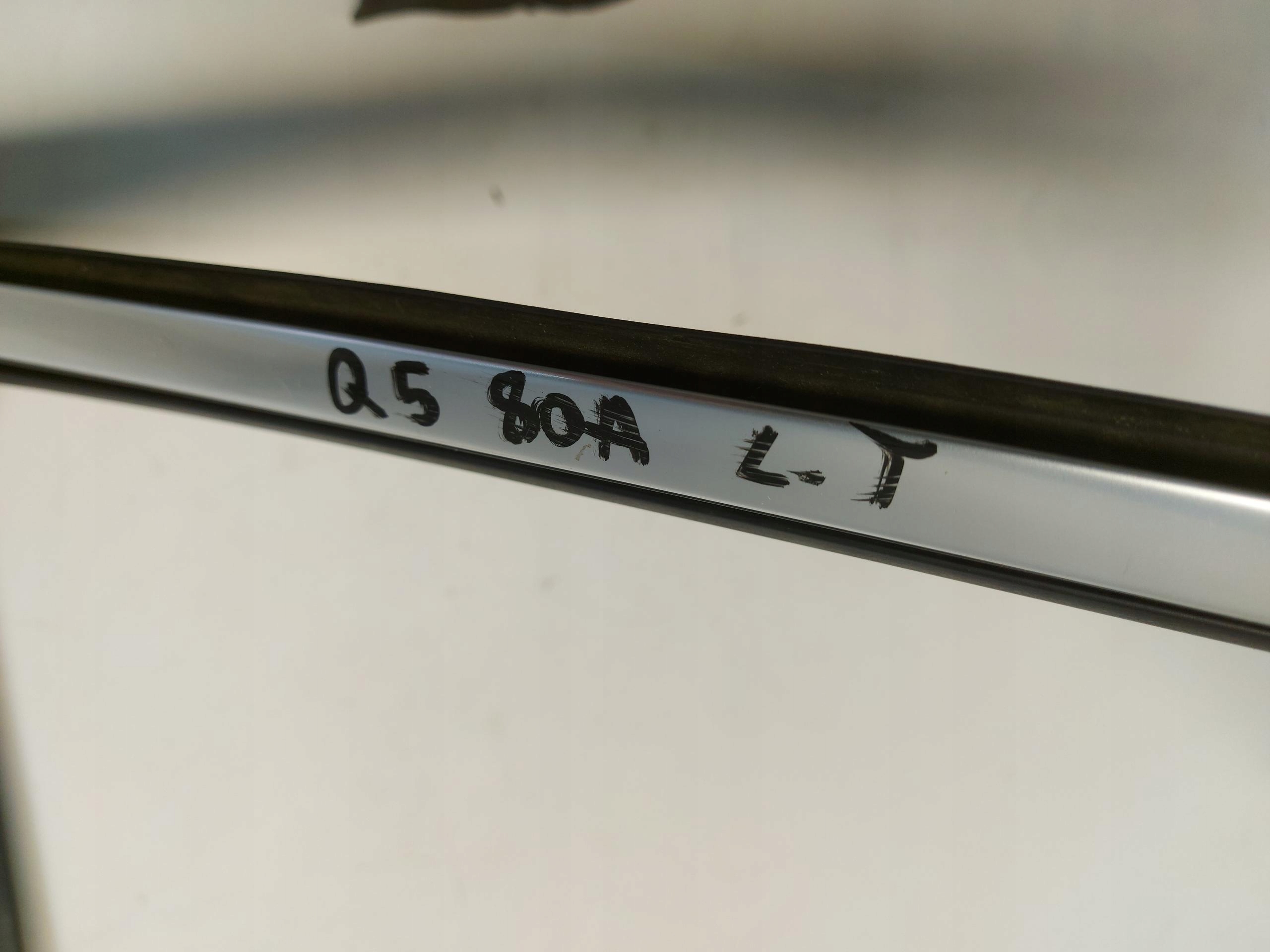 Audi Q5 80A 45 TFSI gasket windows door left rear part