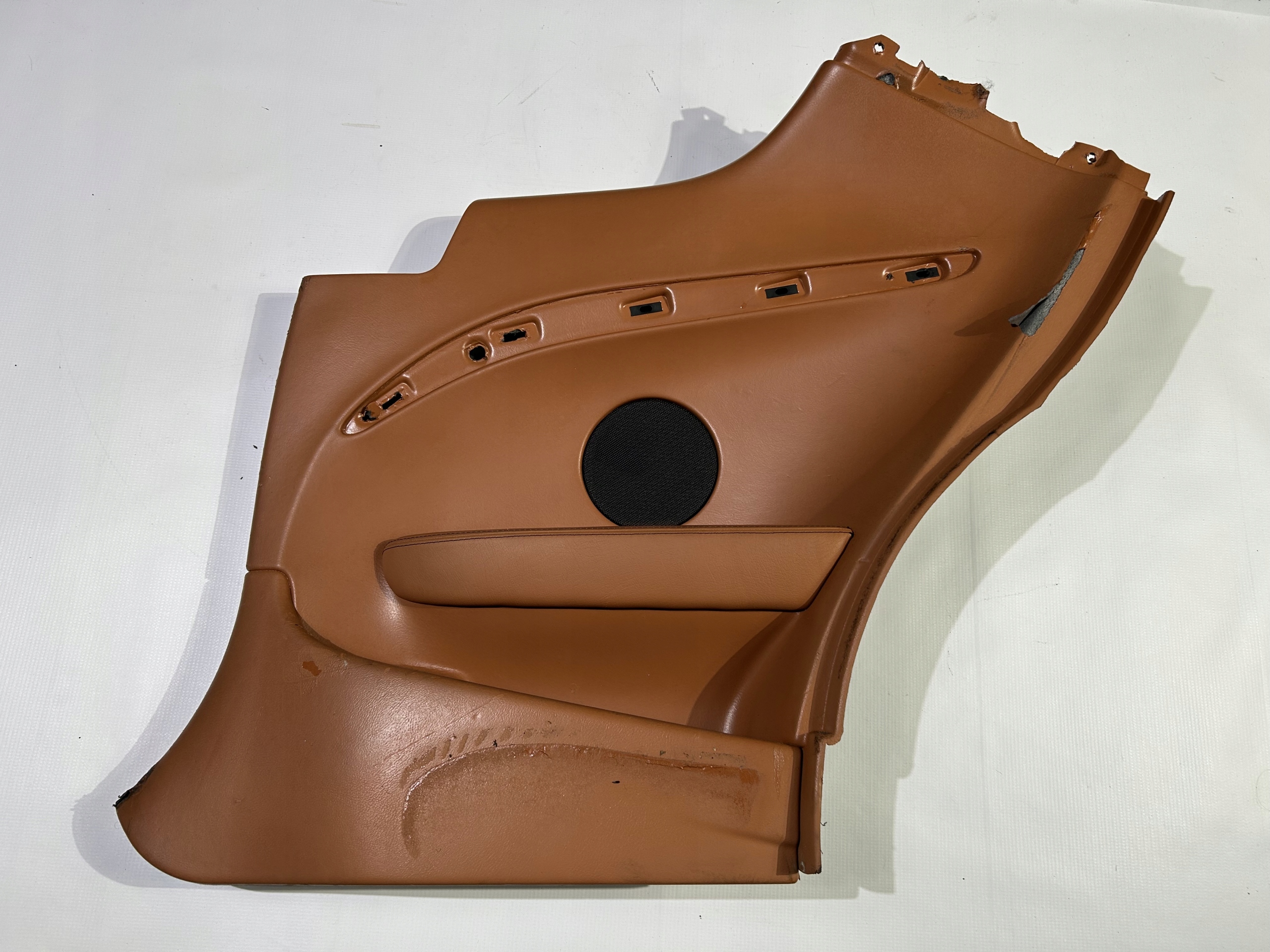 upholstery side tynych right Maserati GranTurismo 2008r