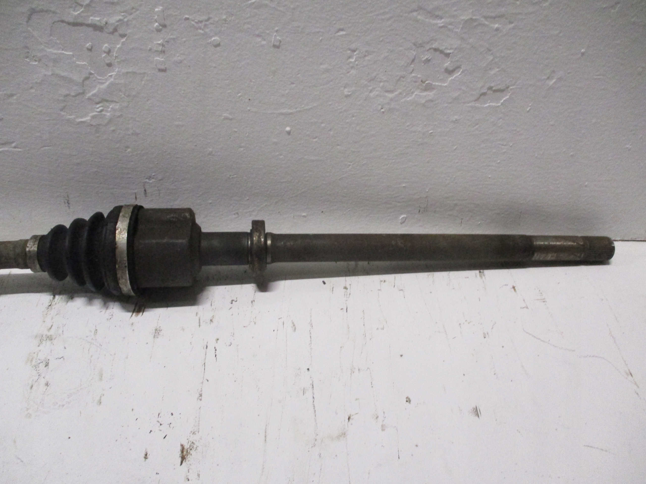 semi-axis front Renault MASTER II 2,5CDI 8200414937 right