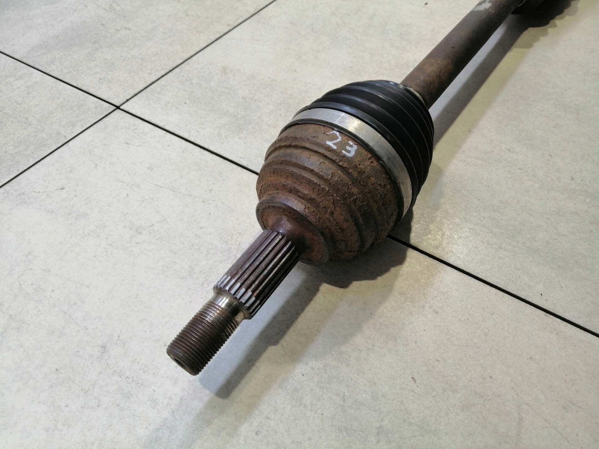 semi-axis left short. MEGANE II 1.5DCI